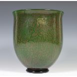 Chris Lanooy (1881-1948), Groen glazen Unica vaas, 1928.