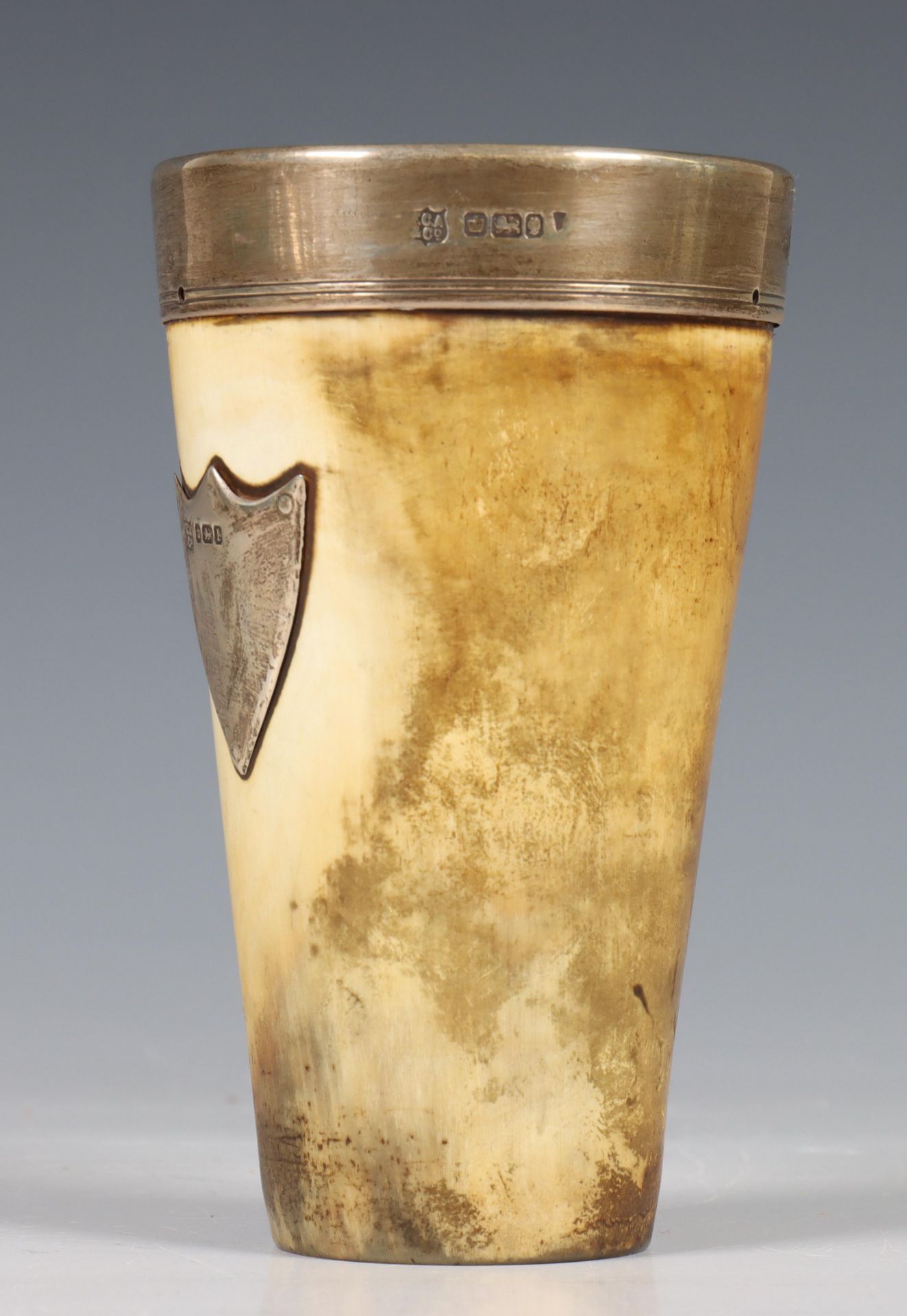 Engeland, hoornen beker, zgn. hunting/shooting cup, ca. 1920. - Image 4 of 5