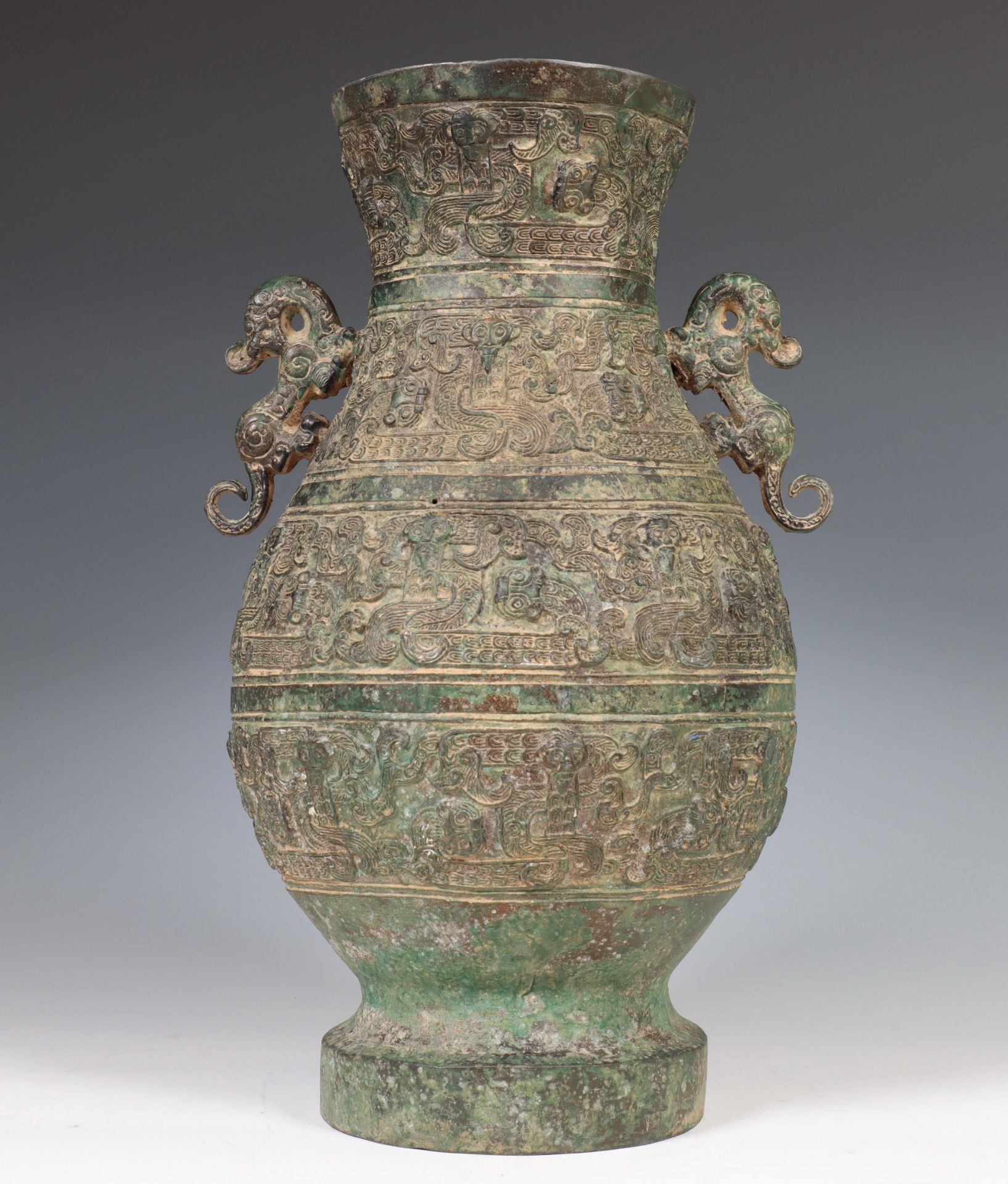 China, bronzen archaïstische vaas, modern,