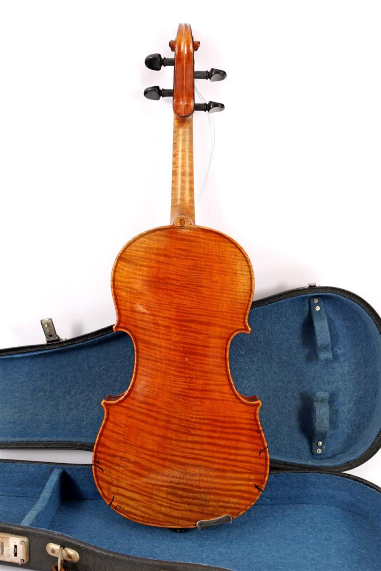 Violin with walnut case - Image 2 of 2