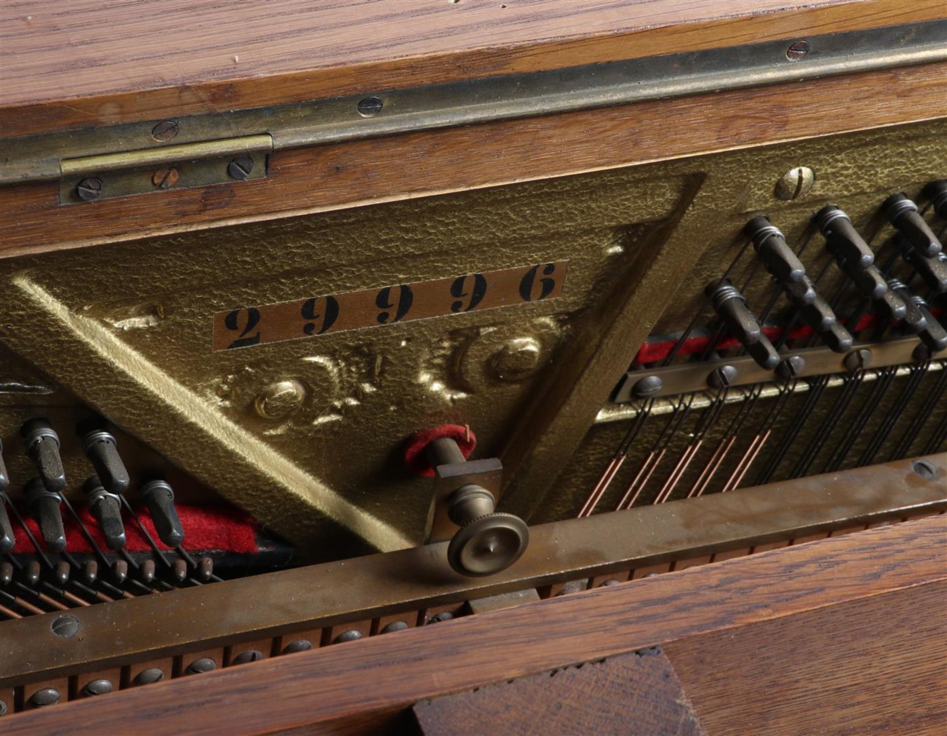 Neumeyer piano in oak cabinet - Bild 2 aus 3