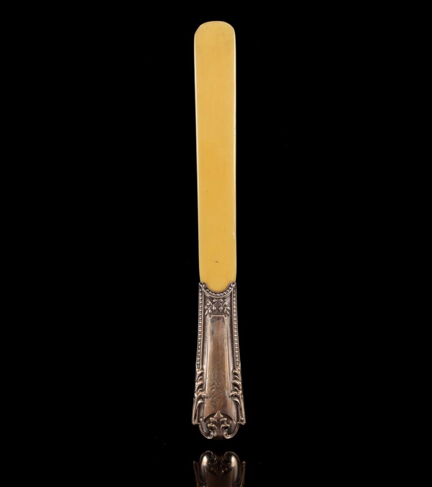 Ivory spatula / page turner with beautiful frame