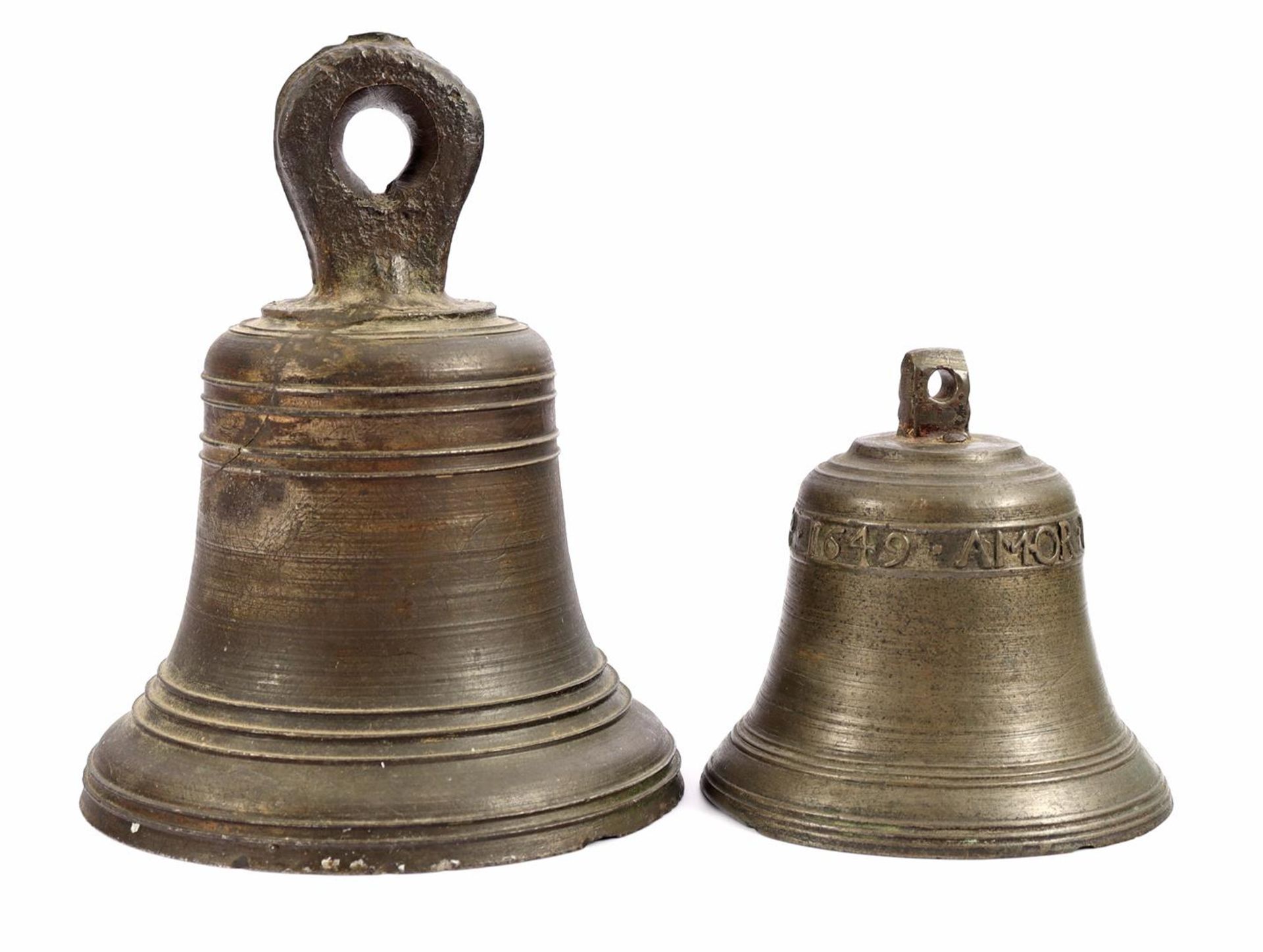 Bronze bell, probably 17th / 18th century