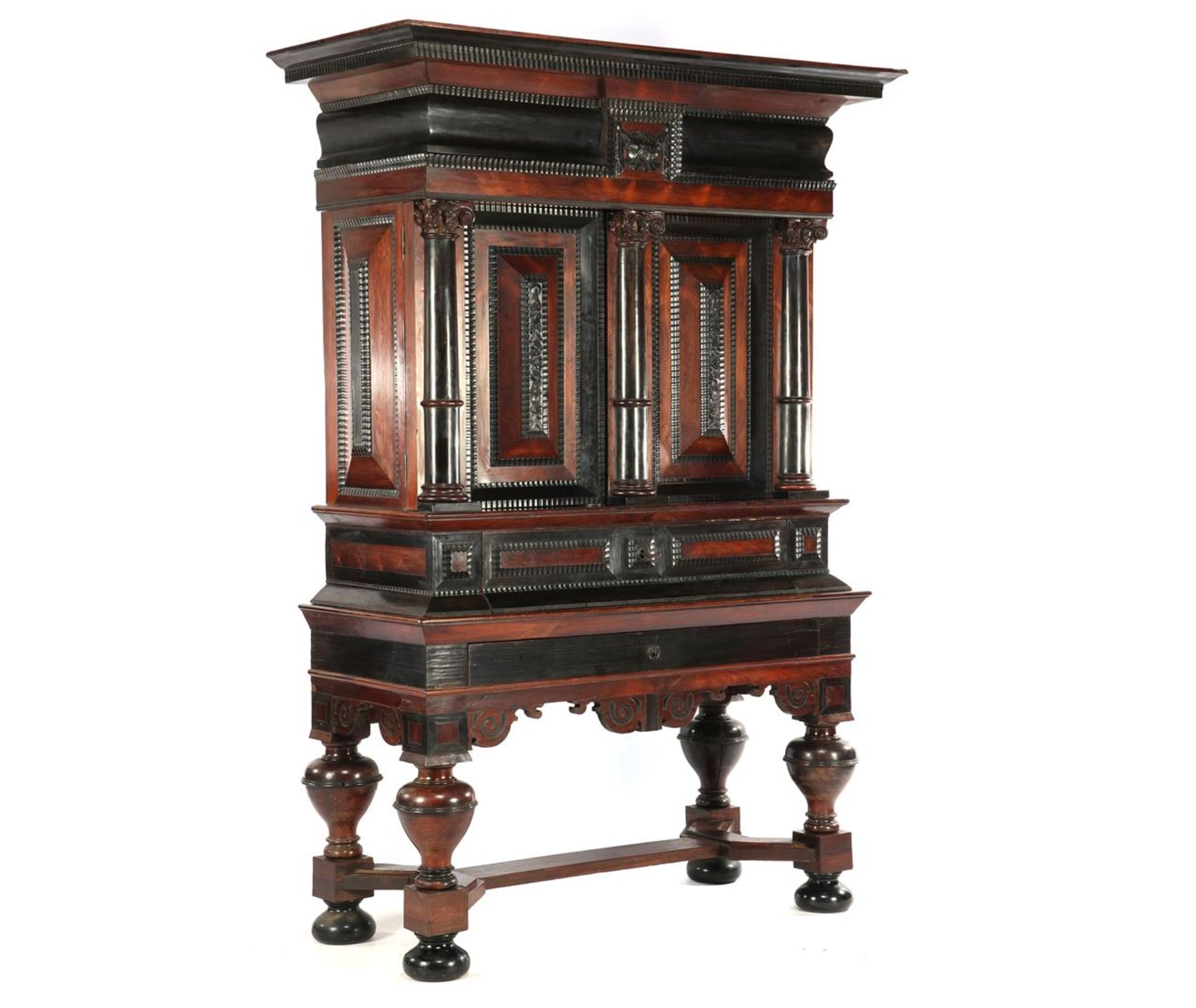 Antique cushion cupboard with columns