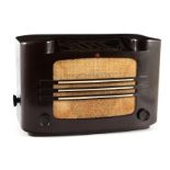 Philips radio in bakelite cabinet