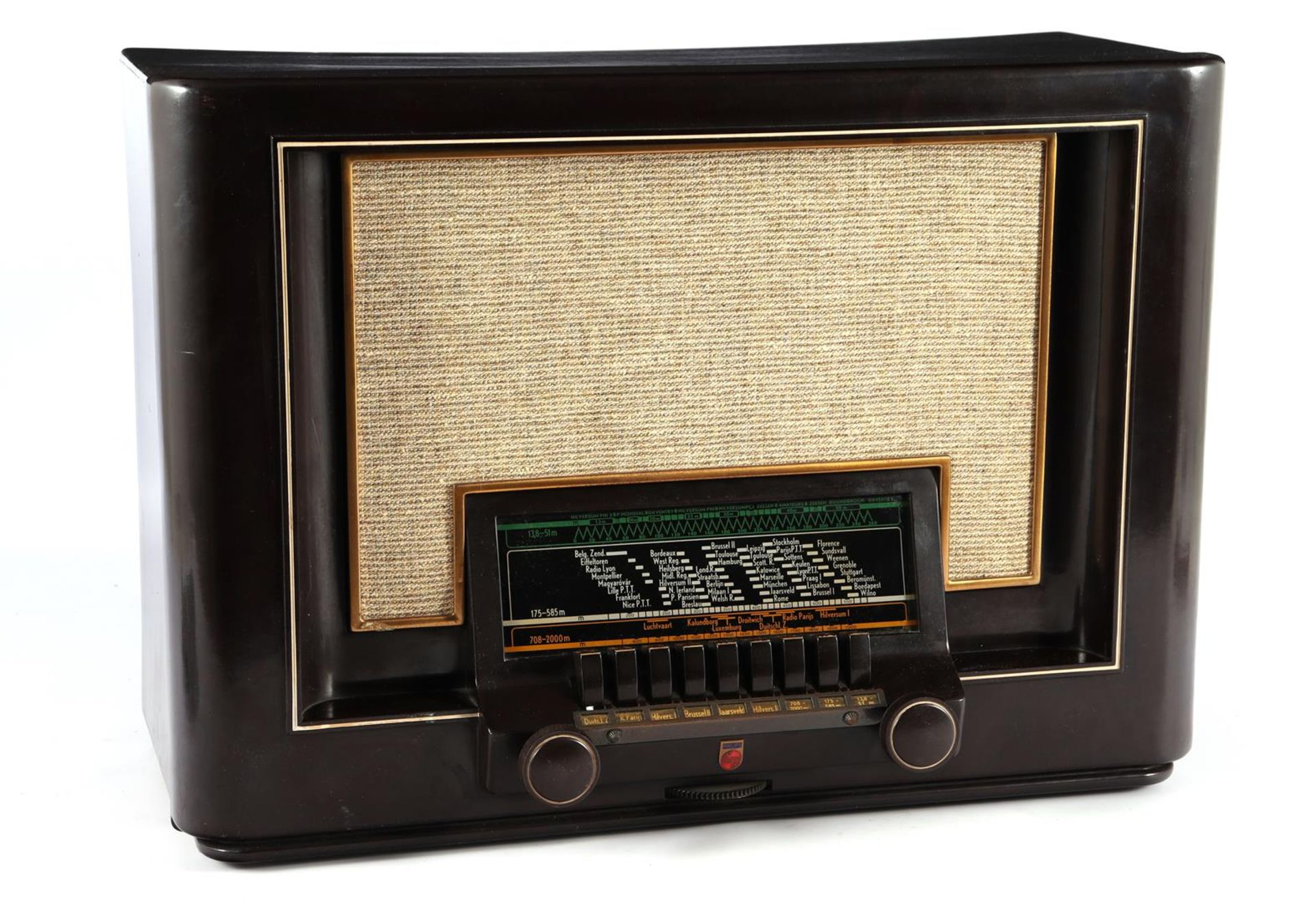 Philips radio in bakelite cabinet