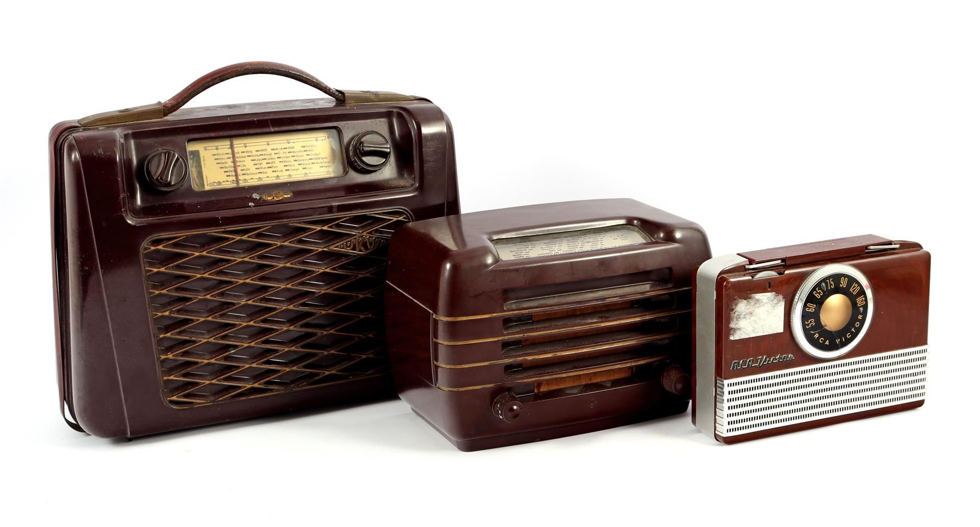 3 1950s / 60s radios