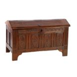 Oak blanket chest with bombarded front