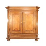 Demountable solid oak 2-door cabinet