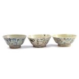 3 Swatow porcelain bowls with different decor approx. 6 cm high, 14 cm diameter (edge chips and hair