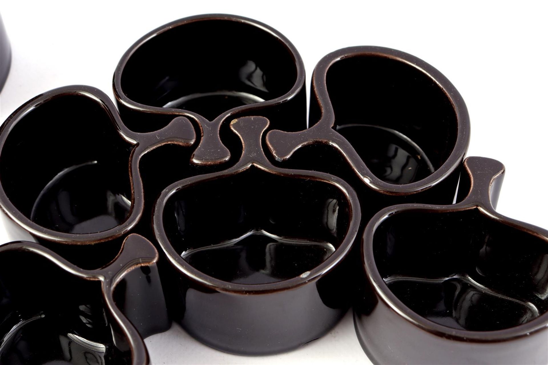 Black glazed earthenware service - Bild 3 aus 3