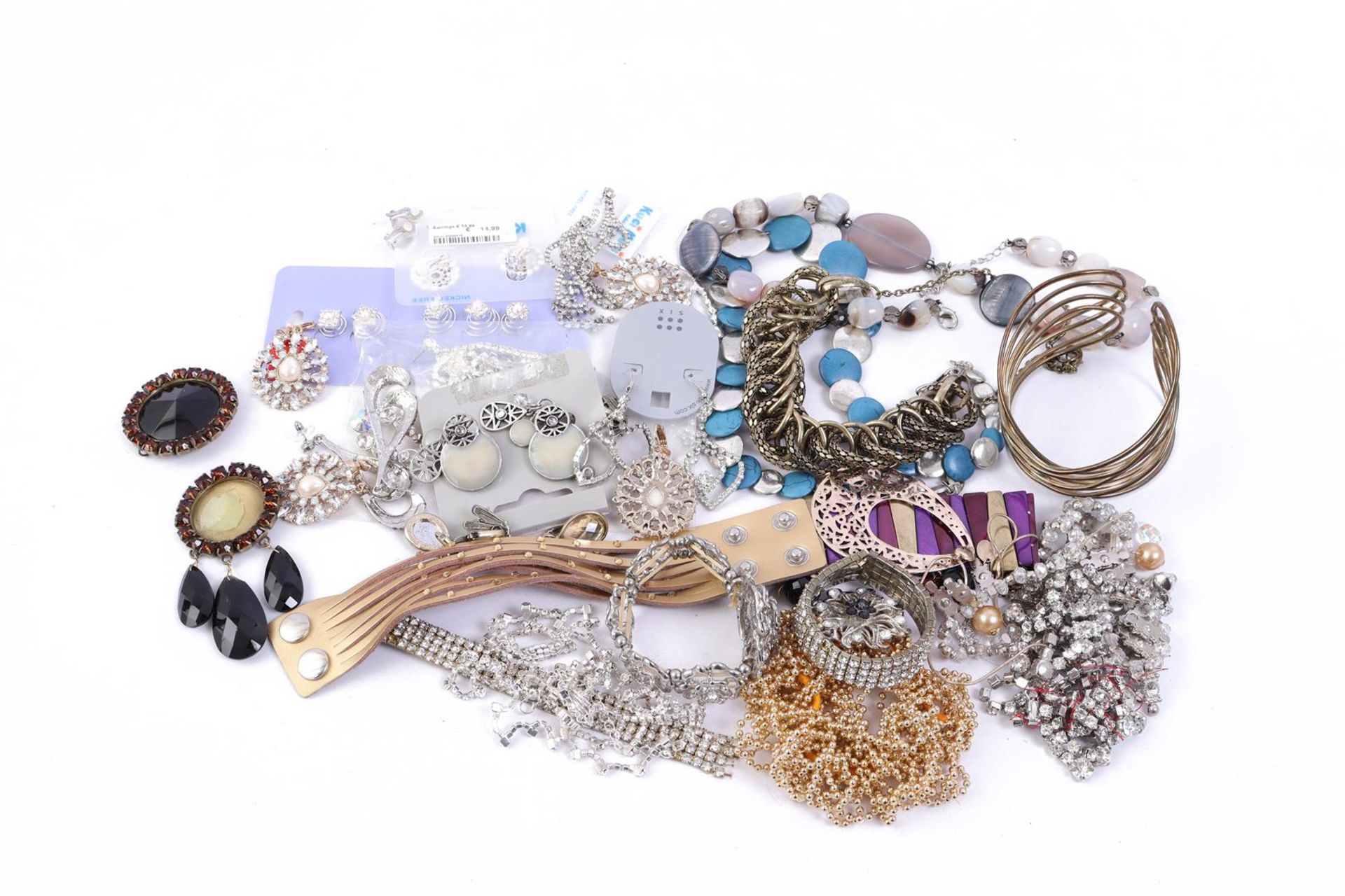 Various jewelry