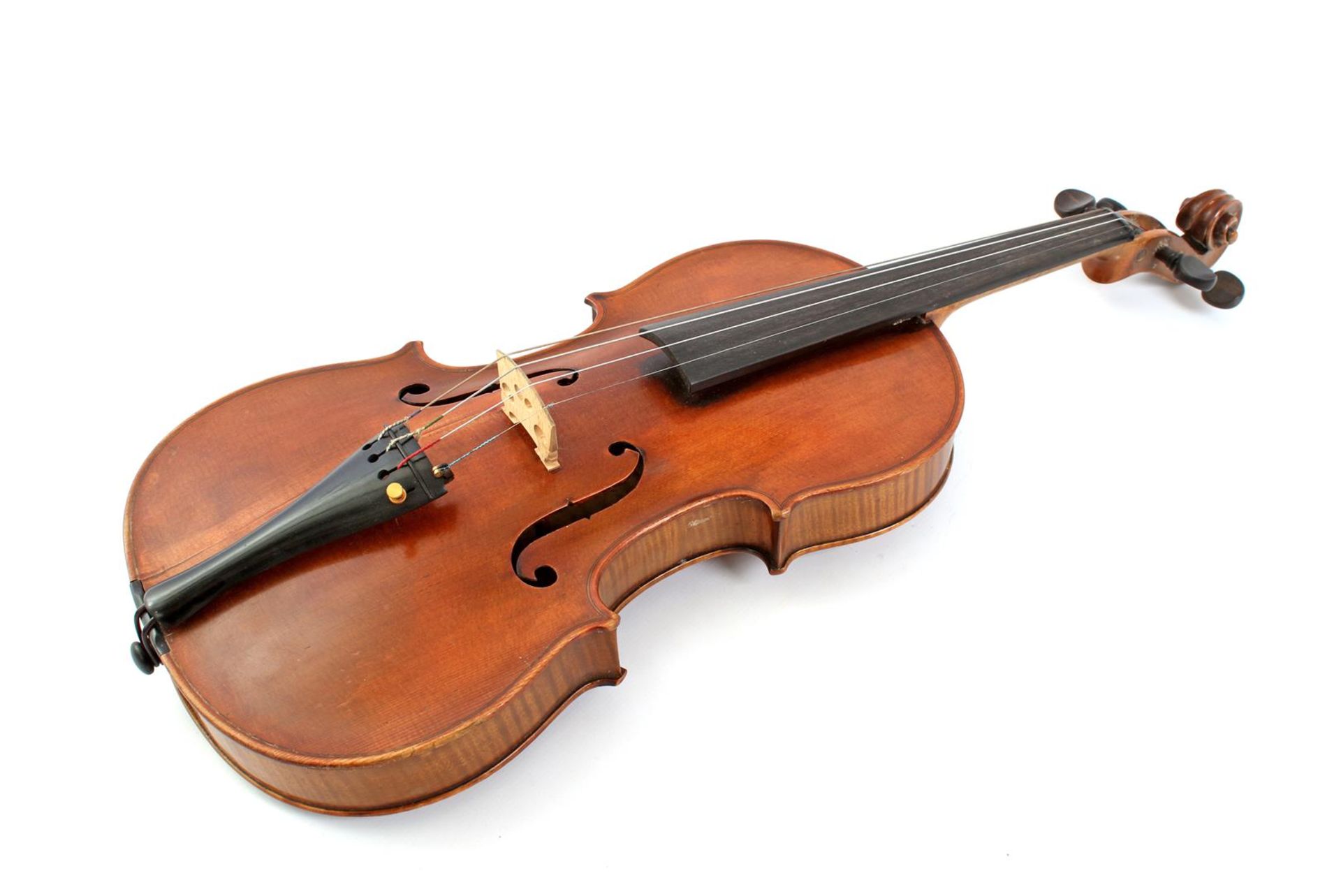 Violin marked Julius A Hubicka