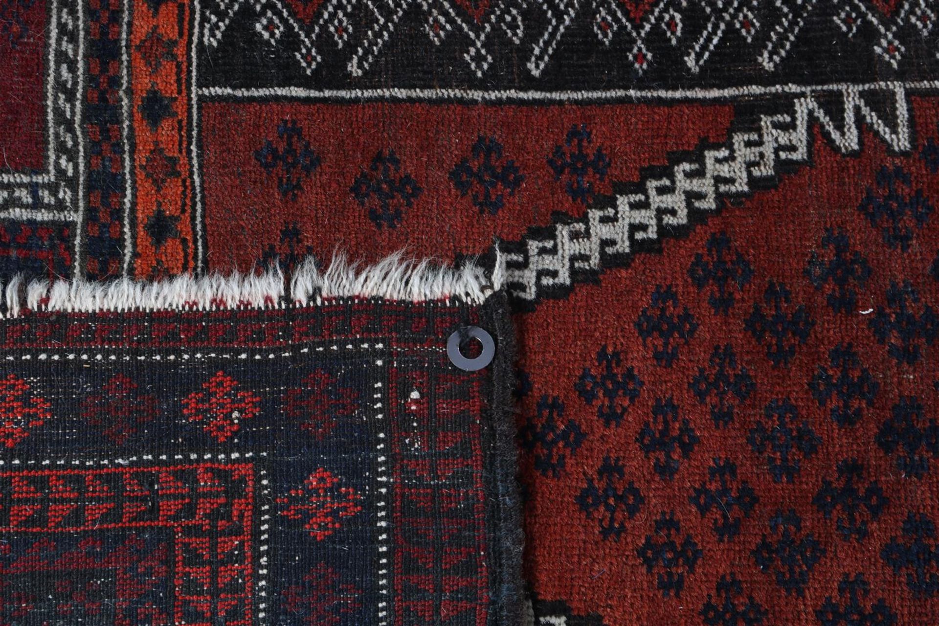Hand-knotted wool carpet with decor Belouch - Bild 2 aus 3