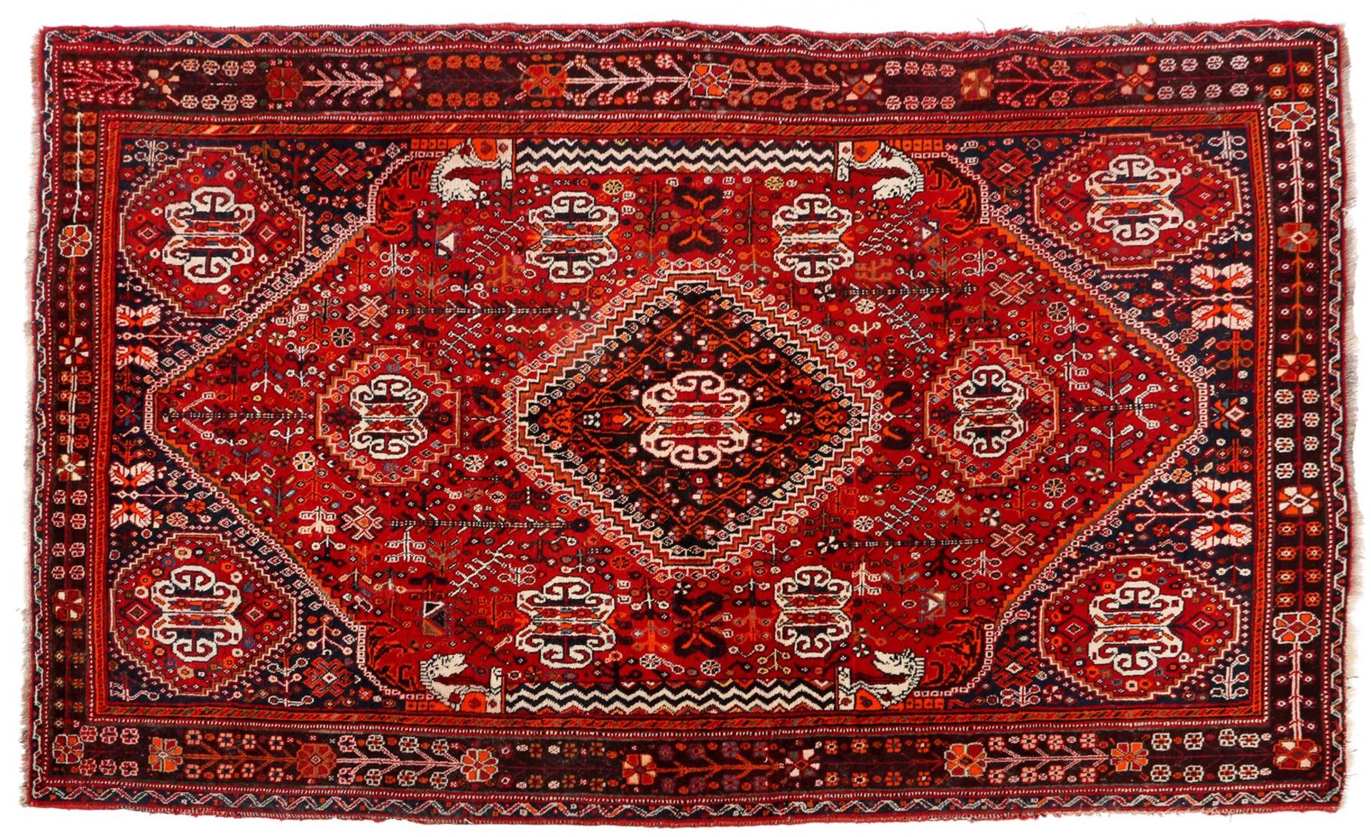 Hand-knotted wool carpet with decor Heriz