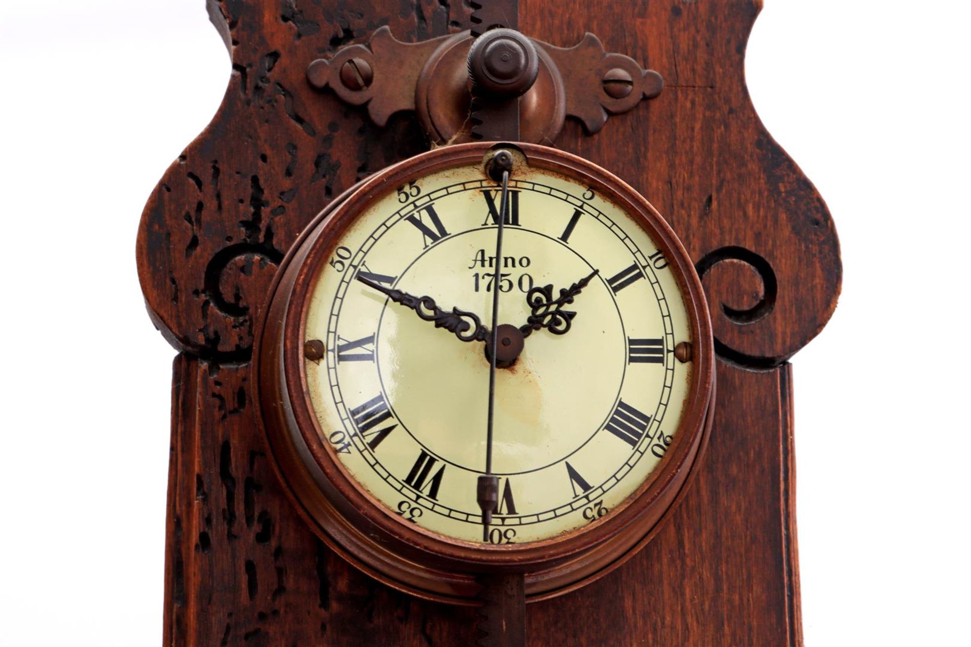 Saw clock after an antique model - Image 3 of 3