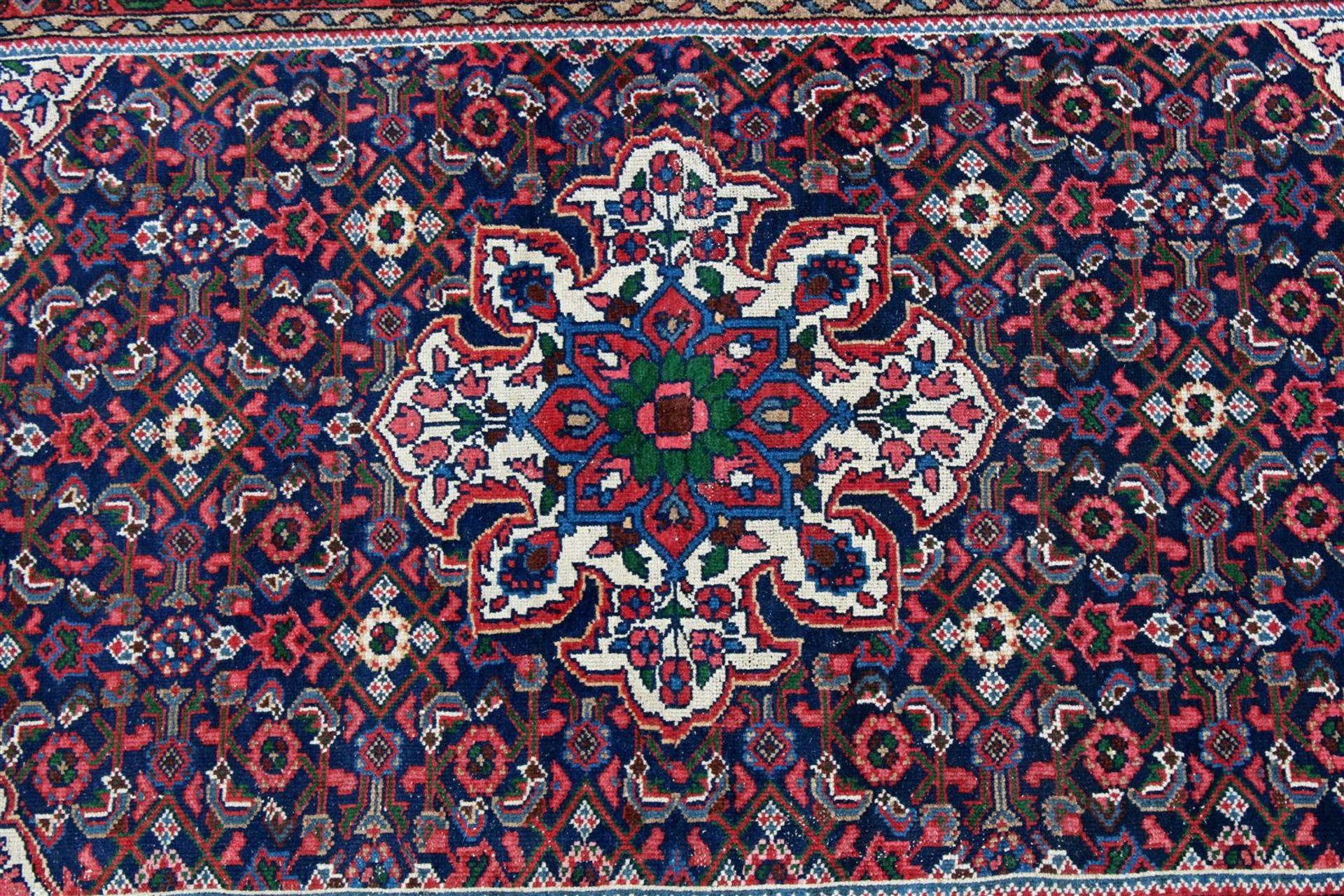 Hand-knotted wool carpet - Image 4 of 4