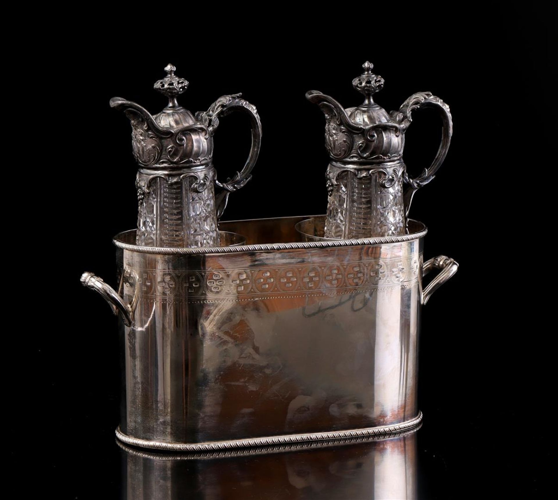 Metal champagne cooler