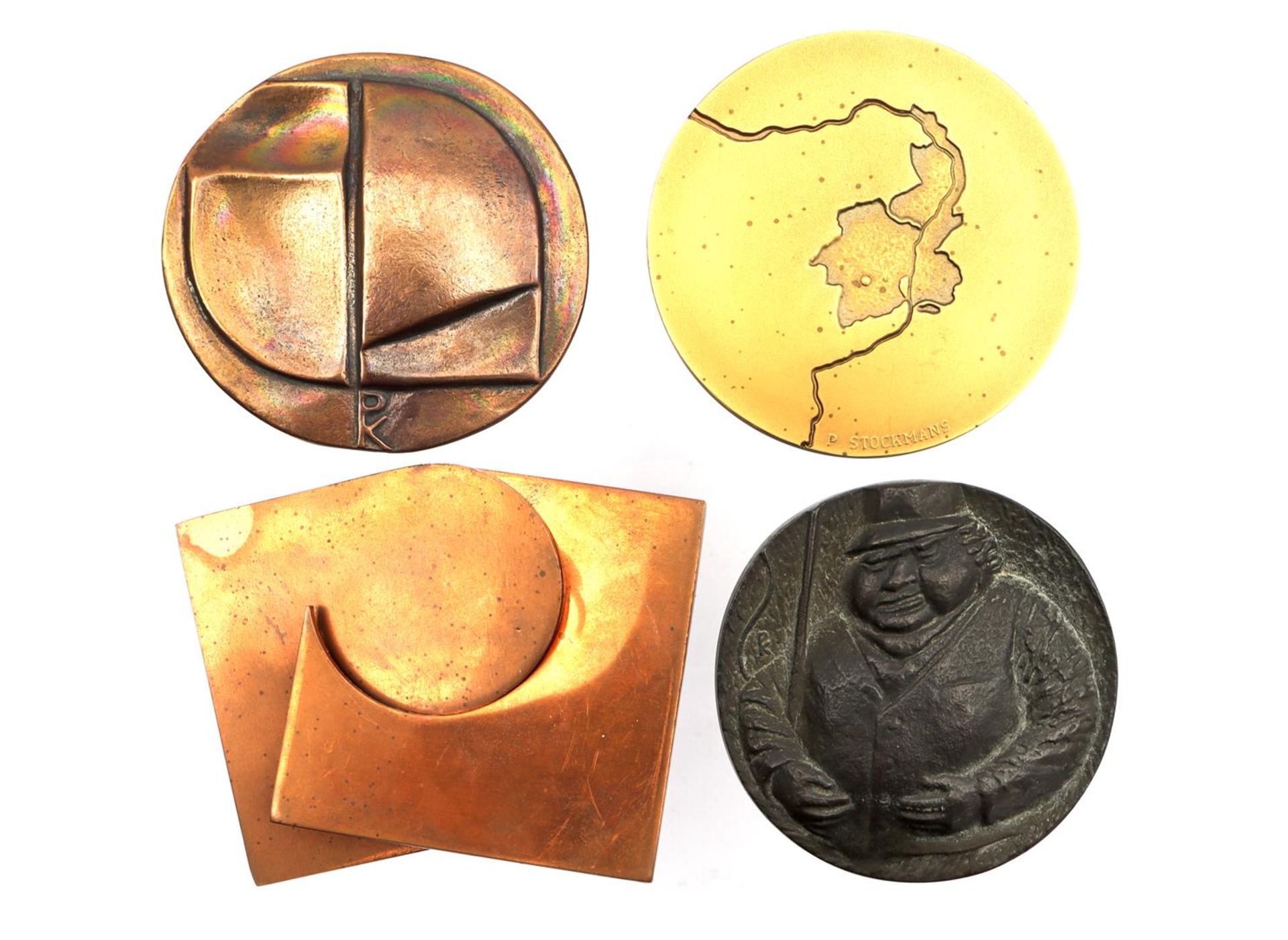 4 bronze medals