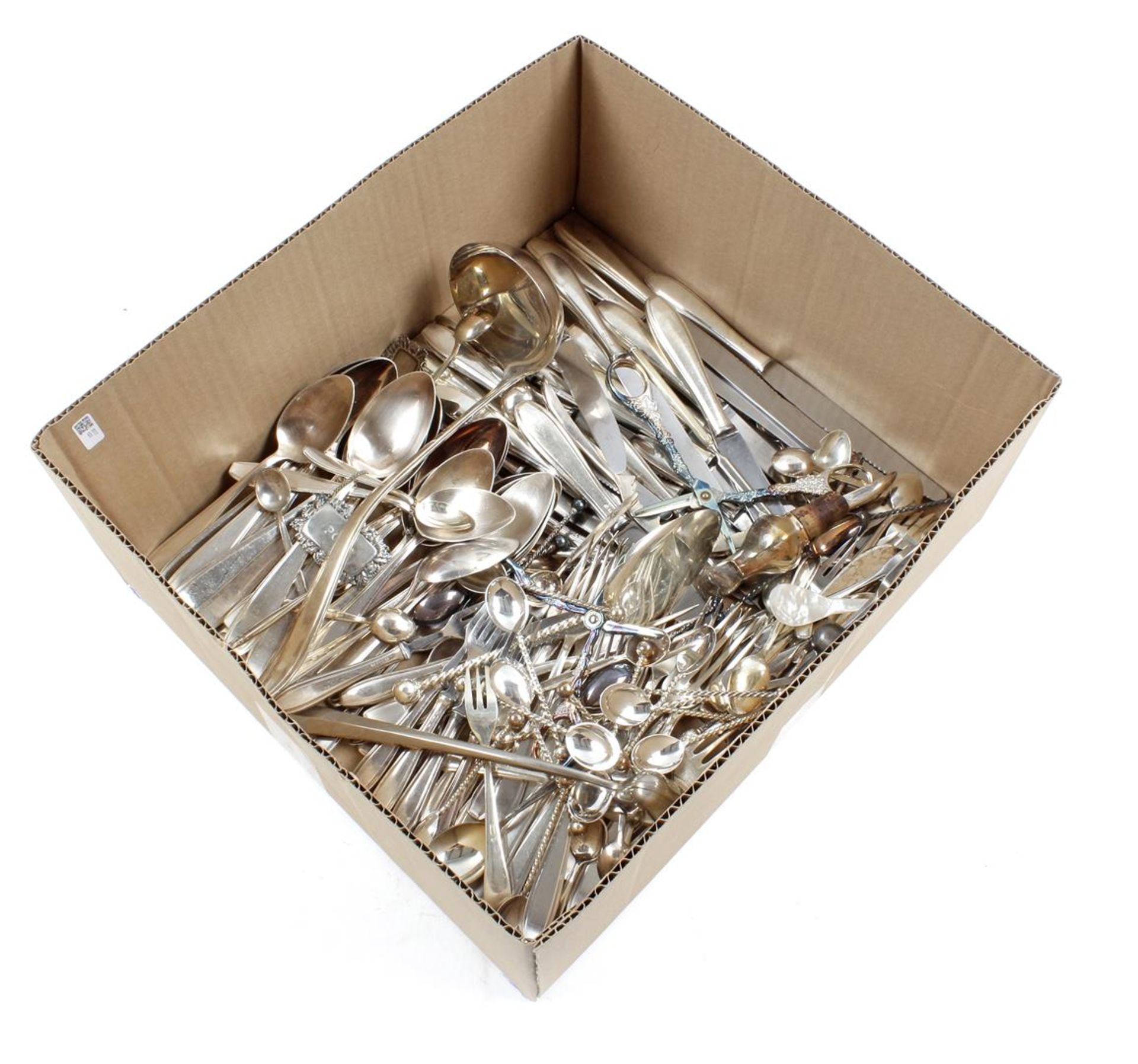 Box of various silver plated cutlery