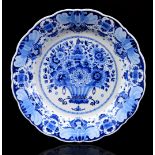 Porceleyne Fles dish with blue decor