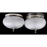 2 ceiling lamps