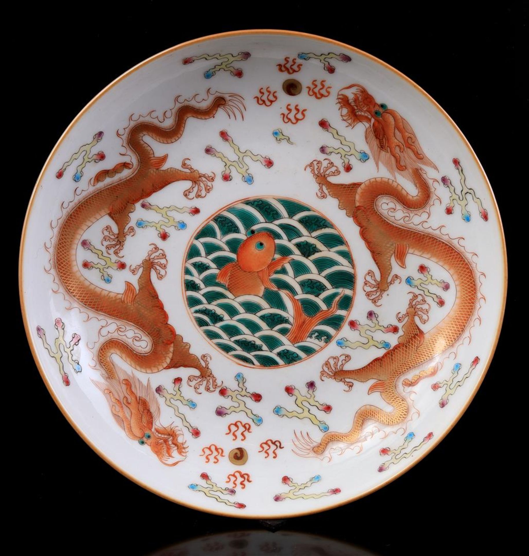 Porcelain dish