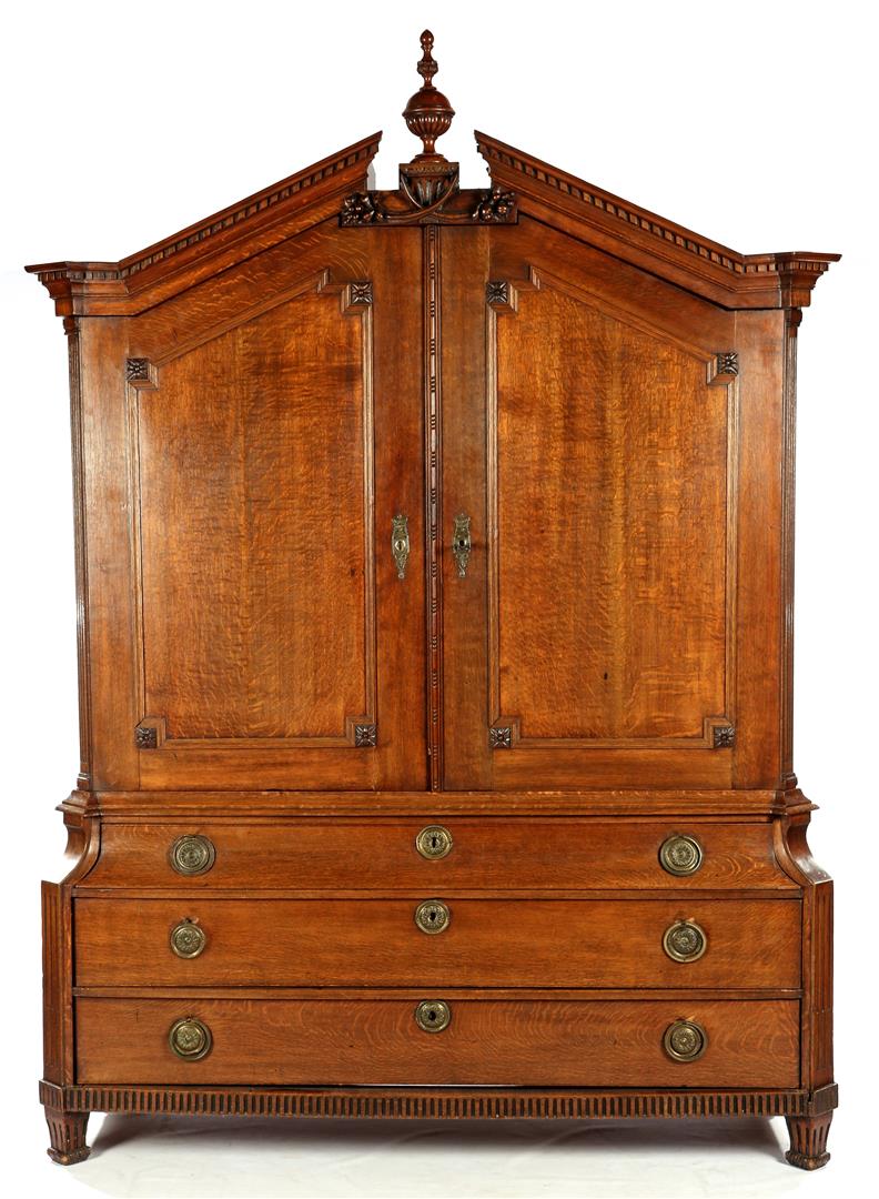 Oak Empire cabinet