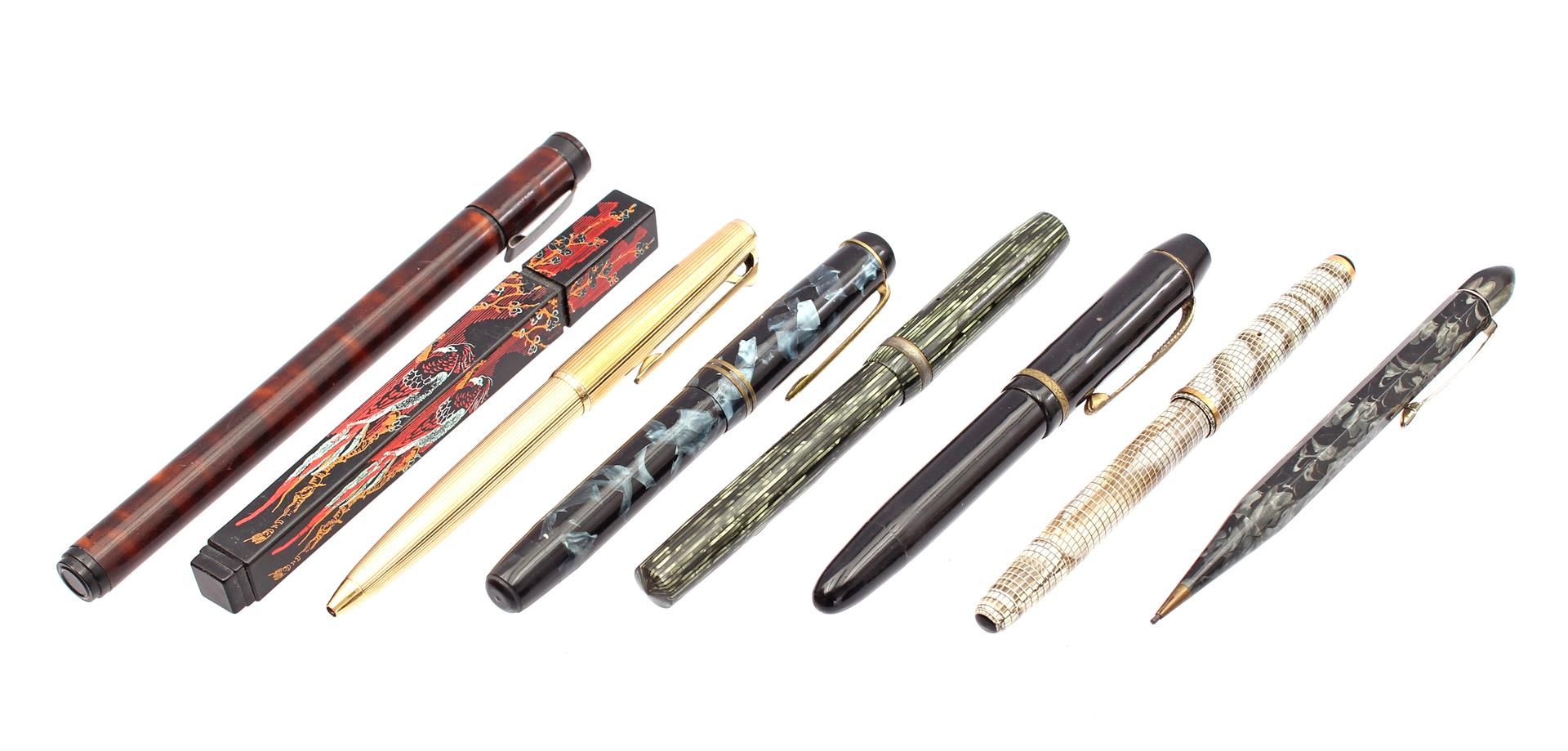 8 pens/fountain pens