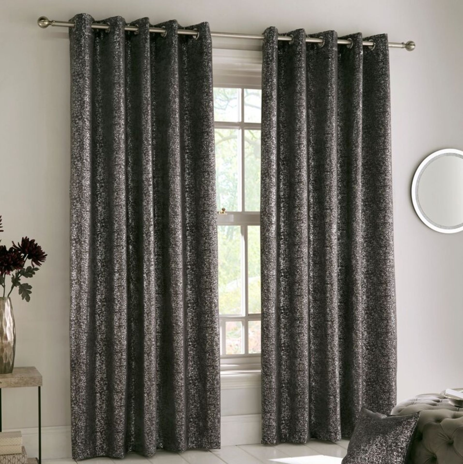 BLOCKOUT THERMAL CHARCOAL CURTAINS SIZE: 229CM W x 229CM D. RRP £65.99