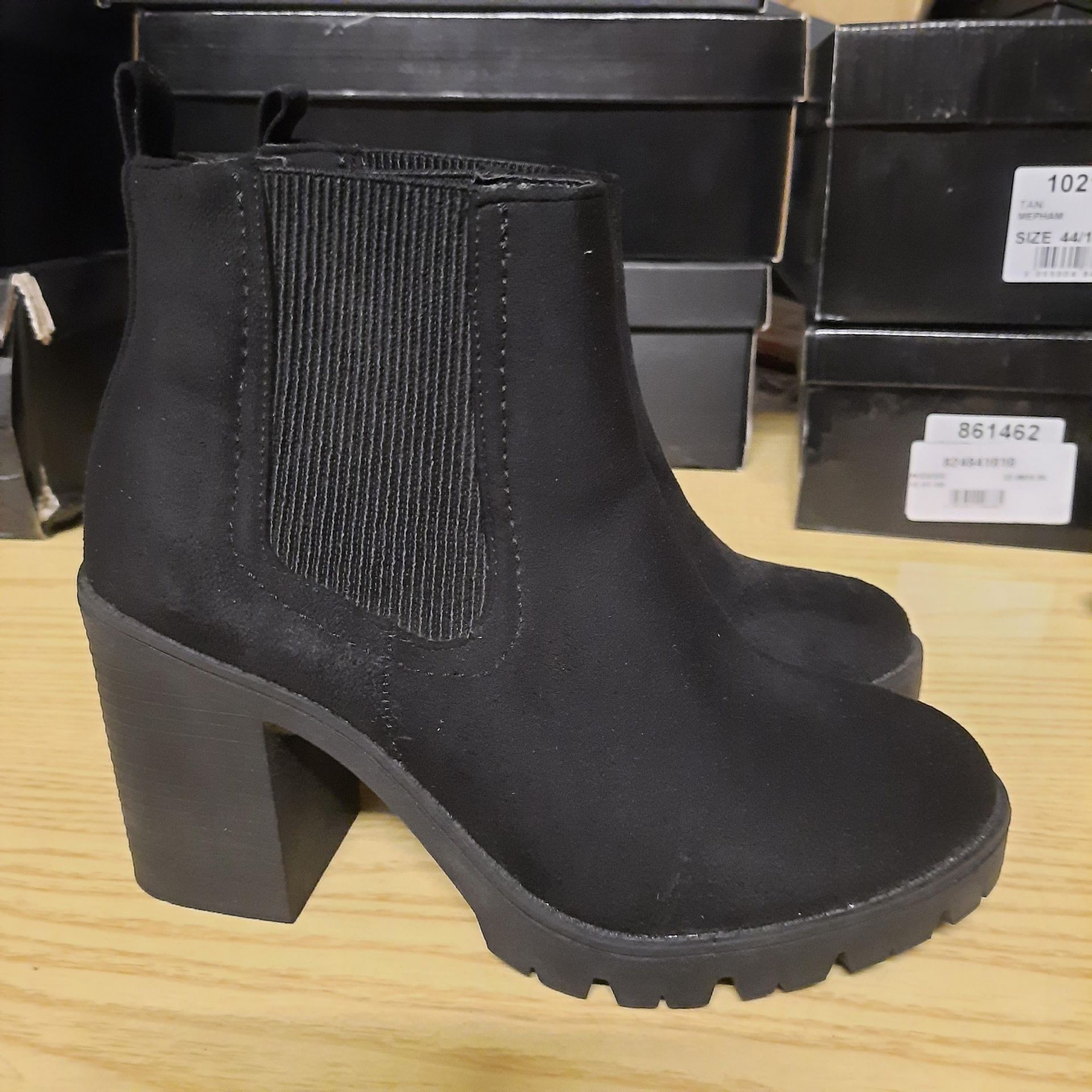 NEW & BAGUED BLACK BYRON LADIES BOOTS SIZE UK - 2/ EU - 35/ US - 4.5 COLLECTION BY TOPSHOP. RRP £36