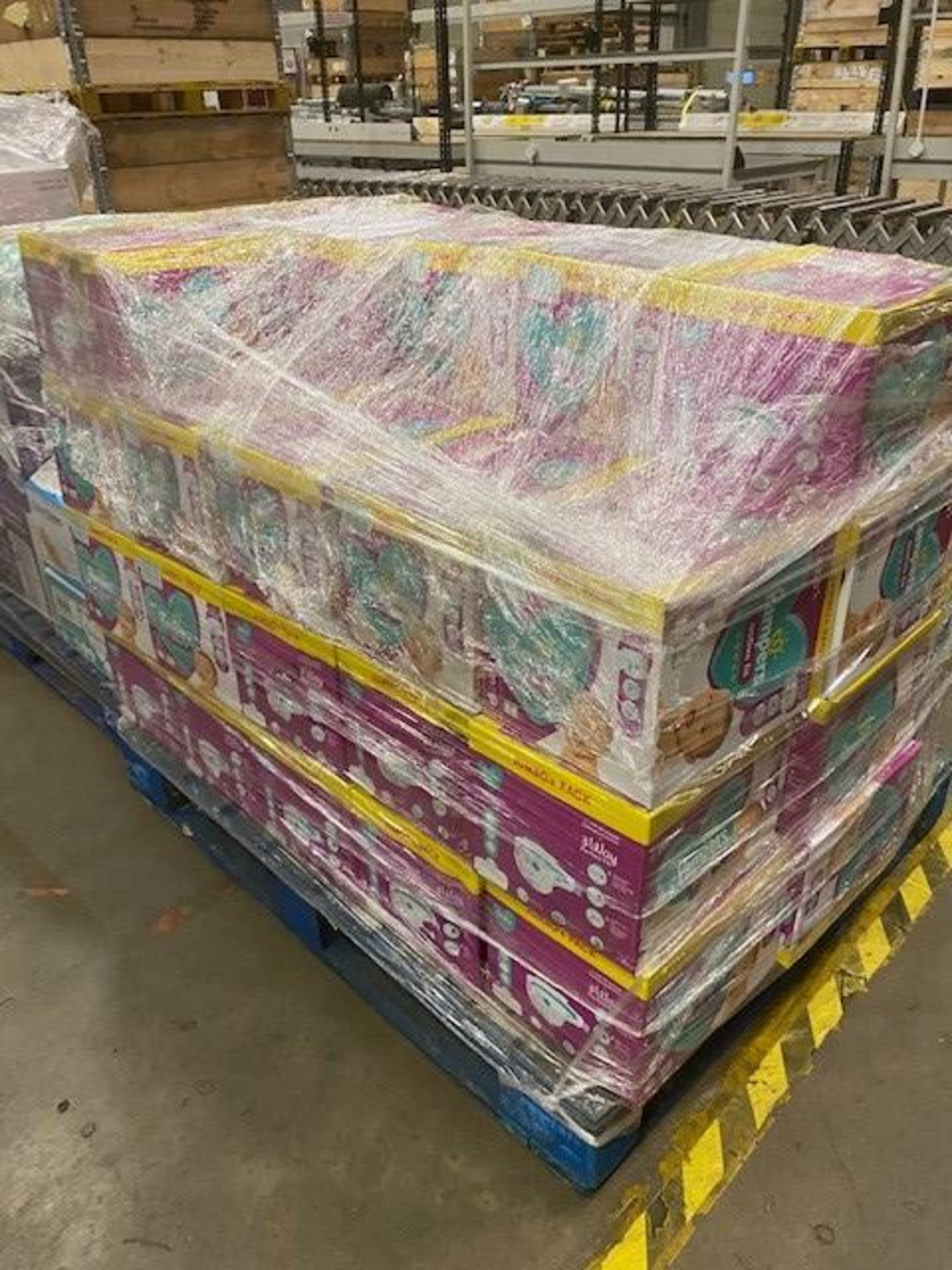 Pallet of 48 x Pampers AF jumbo size 3 nappies 72's. Total RRP Approx £624.00 - Image 2 of 2