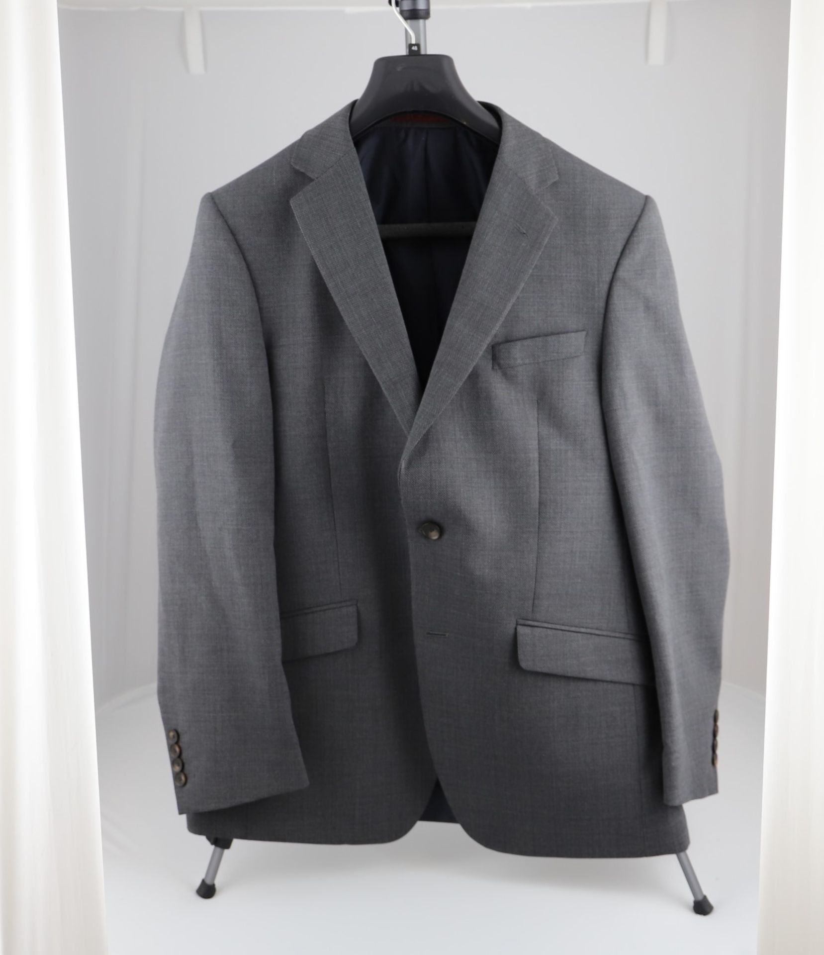 1 x mixed pallet = 161 items of Grade A Marks and Spencer Menswear Clothing. Approx Total RRP £9189 - Image 2 of 6