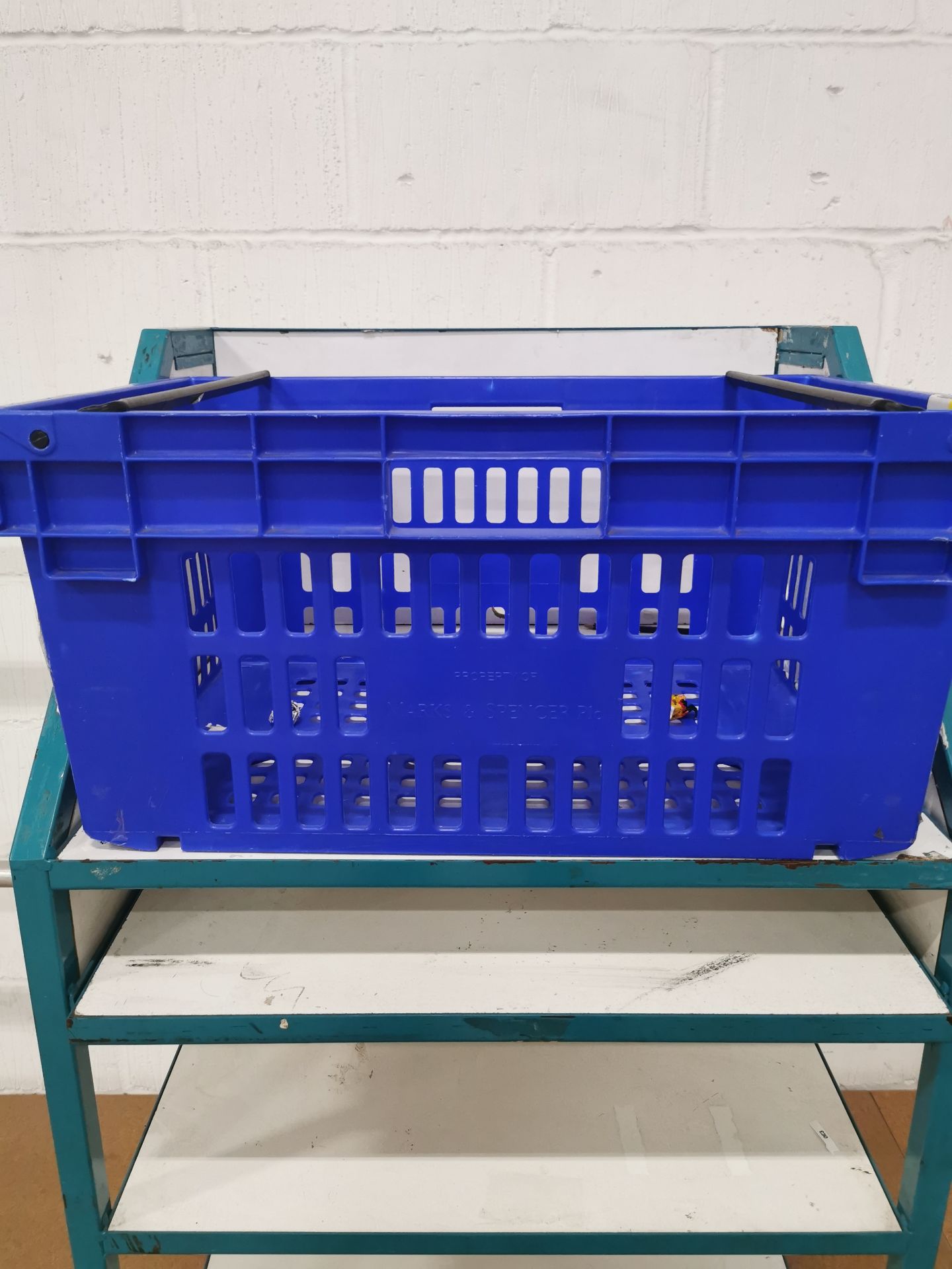 Pallet of 60 x 55Ltr Ventilated stacking & nesting crates/totes from M&S. - Image 2 of 4