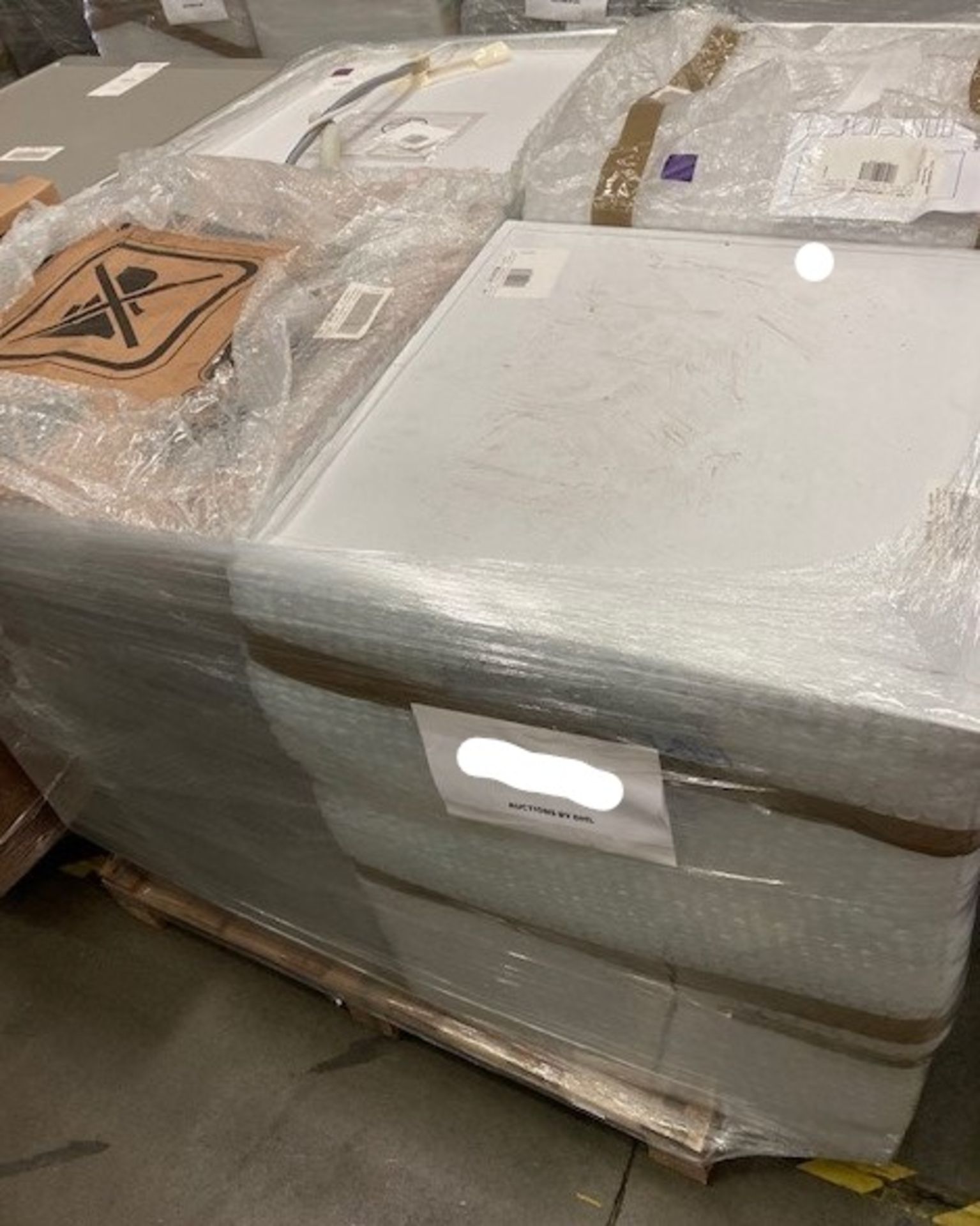 Pallet of Mixed White Goods. Brands include KENWOOD, Logik. Latest selling price £926.96 - Image 4 of 4