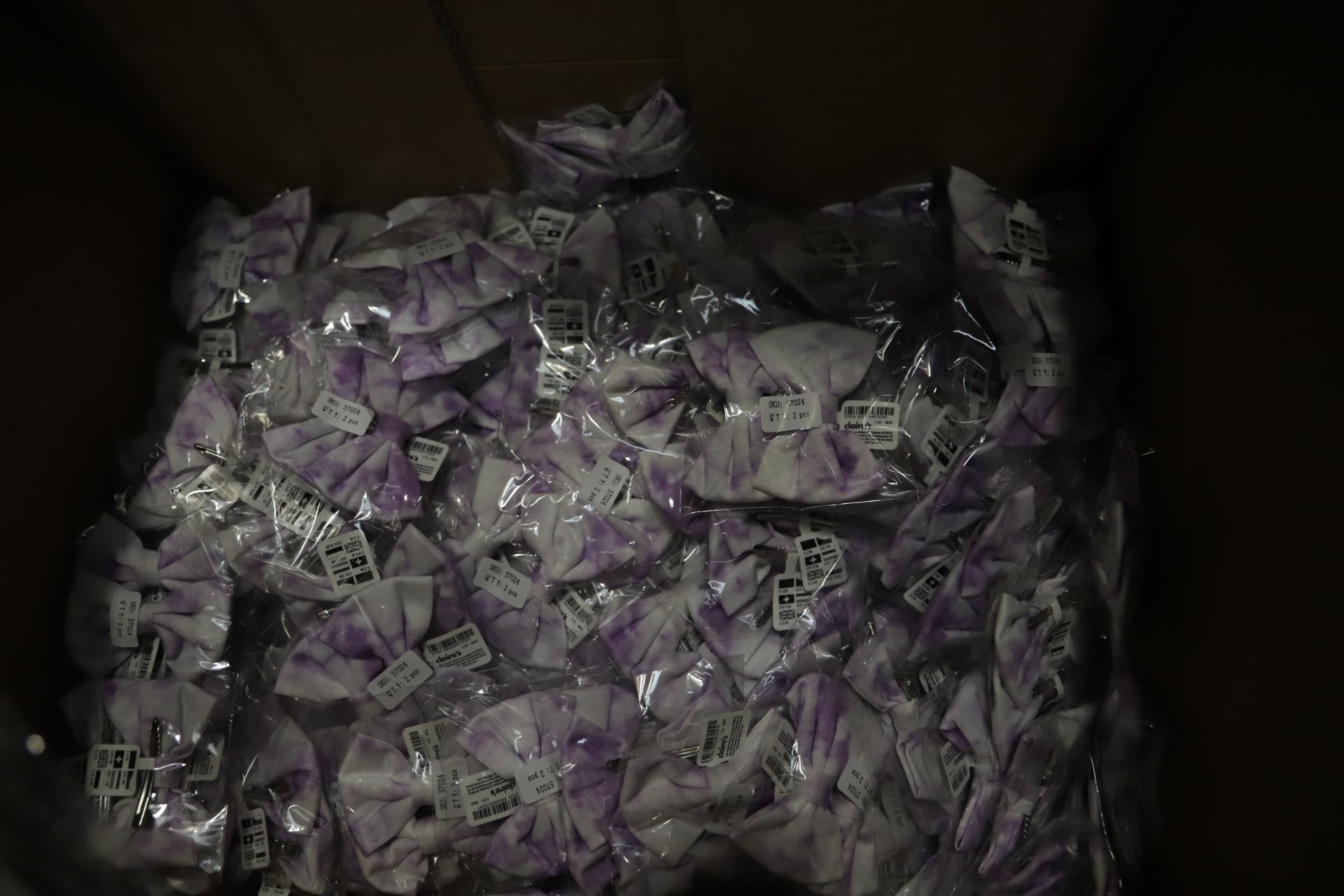 1 x Mixed pallet of Claire's Accessories Grade A stock. - Image 4 of 5