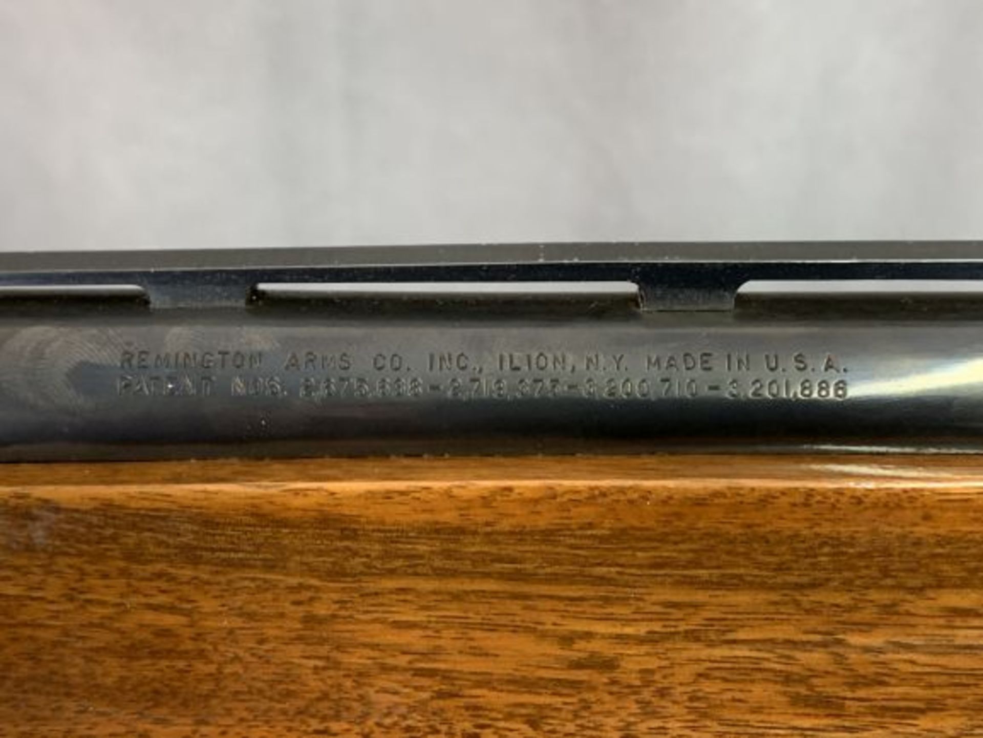 22. Rem 1100 12ga 2 3/4" Chamber 28" Vent Rib, Mod. Choke SN: M019949V - Image 14 of 14