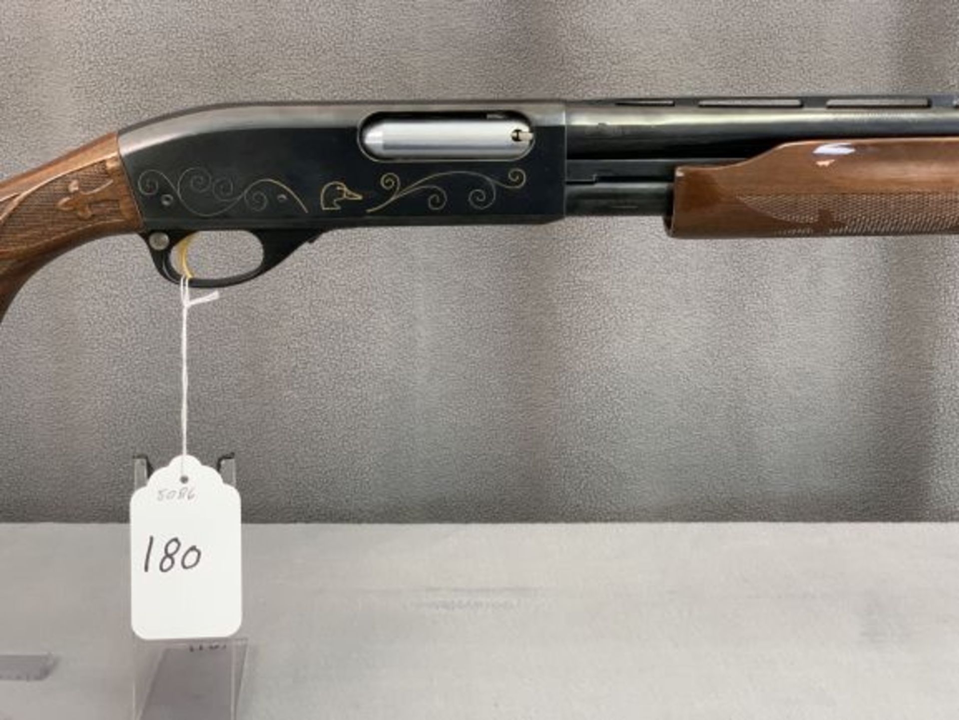 180. Rem 870 20ga LW Ducks Ultd. Special 26" Imp Cyl, SN: 2939DU82 - Image 3 of 13