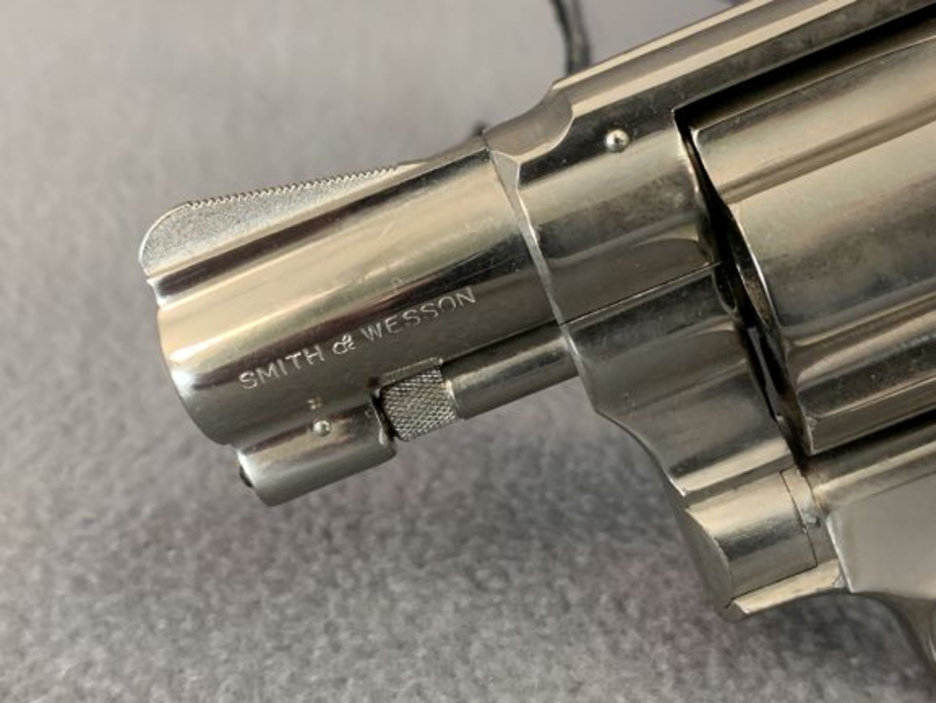 14. S&W Mod. 36 .38 Spl. Nickel Finish, SN: 560817 - Image 4 of 10