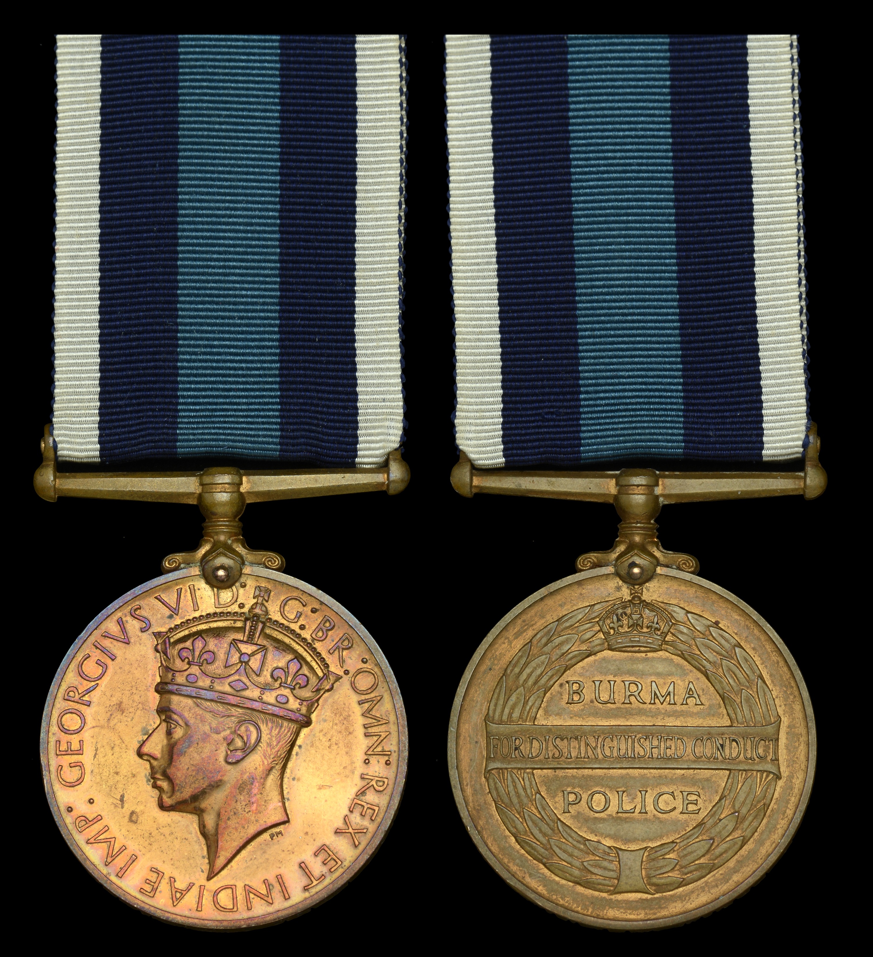 Groups and Single Decorations for Gallantry