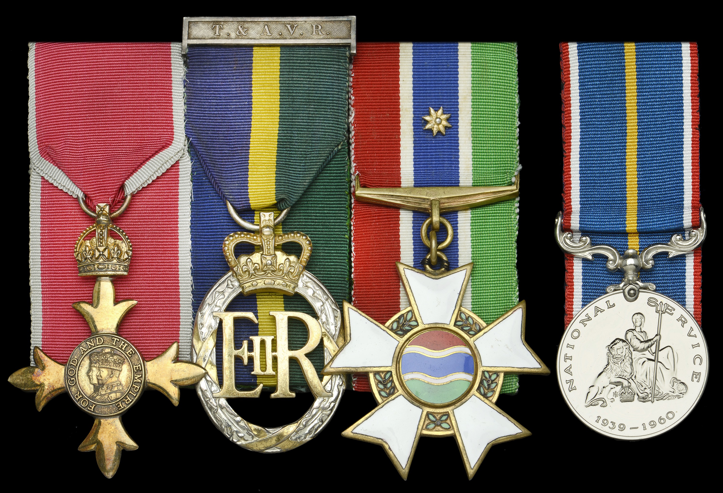 Groups and Single Decorations for Gallantry