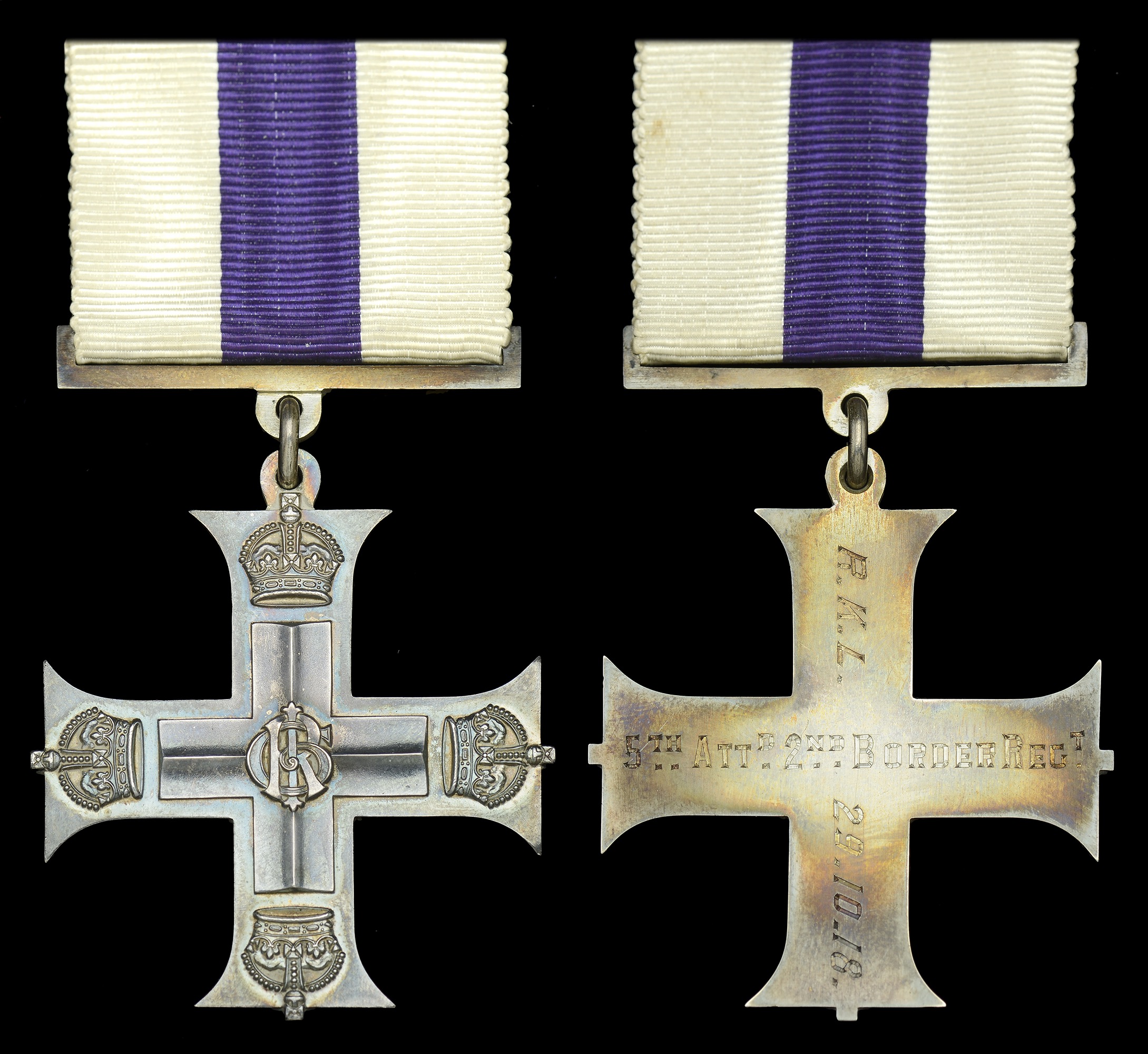 Groups and Single Decorations for Gallantry