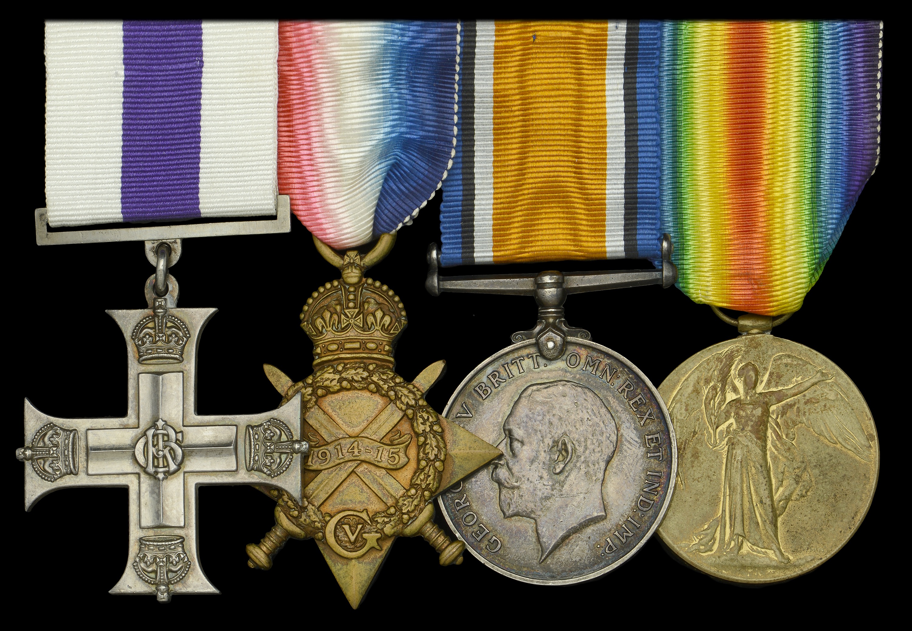 Groups and Single Decorations for Gallantry