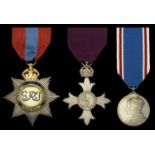 Groups and Single Decorations for Gallantry