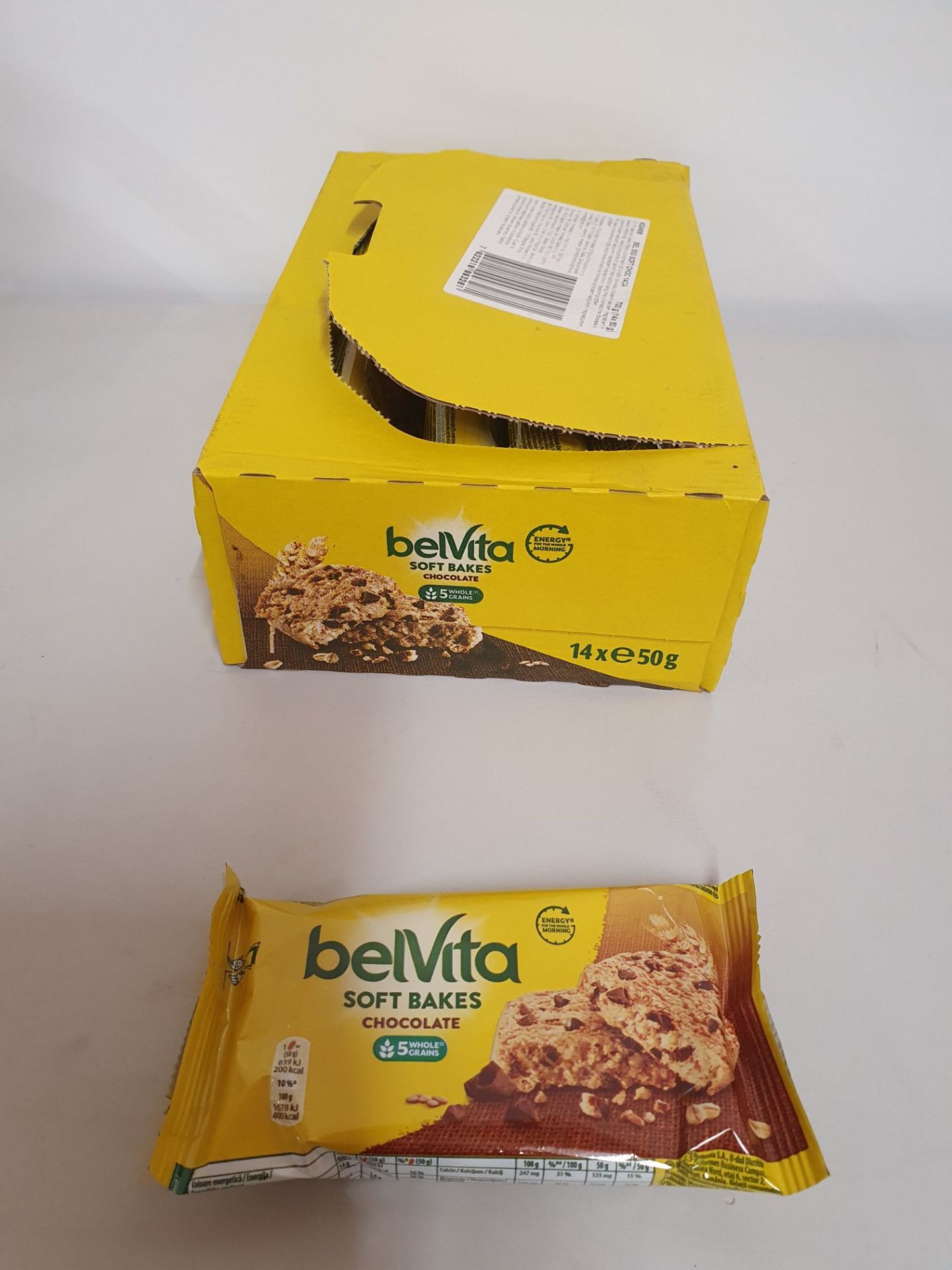 ONE LOT TO CONTAIN ONE BOX OF BELVITA SOFT BAKES CHOC CHIP BARS. 14 X 50G BAR. BEST BEFORE 04/12/20.