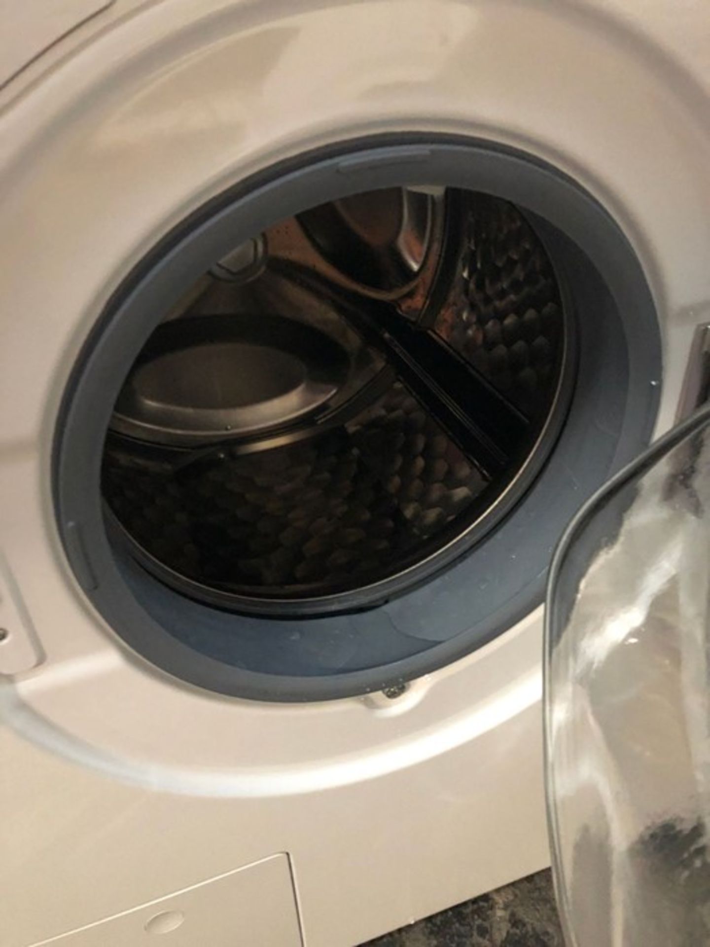 MIELE WED125 WASHING MACHINE - Image 2 of 2