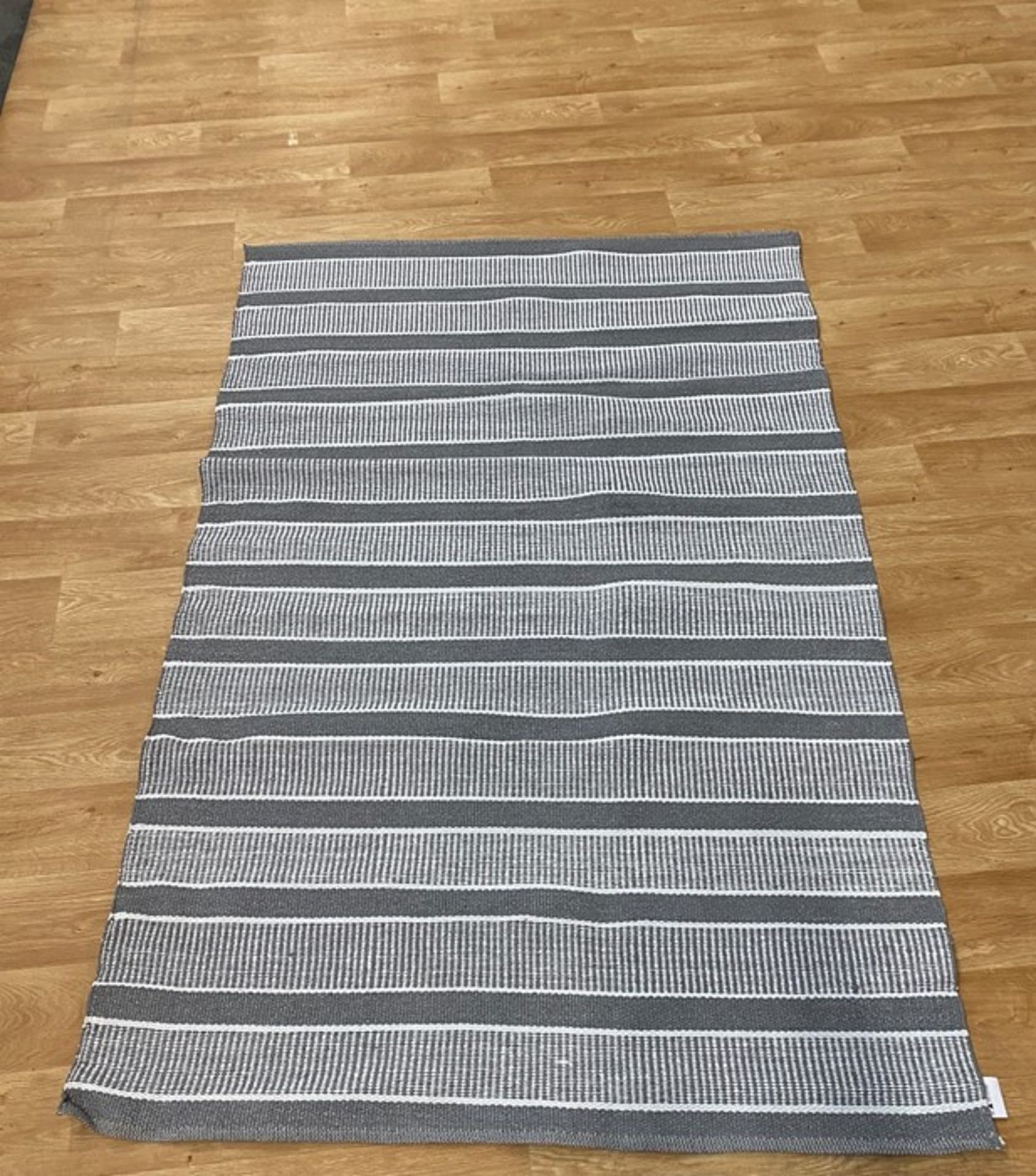 LA REDOUTE DECORIS GREY RUG / 180X120CM