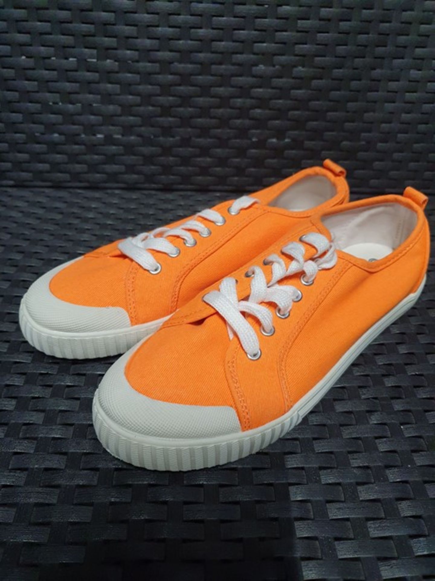 ONE PAIR OF LA REDOUTE COLLECTIONS COLOURED CANVAS TRAINERS IN ORANGE - SIZE 5.5 UK. RRP £34.00.