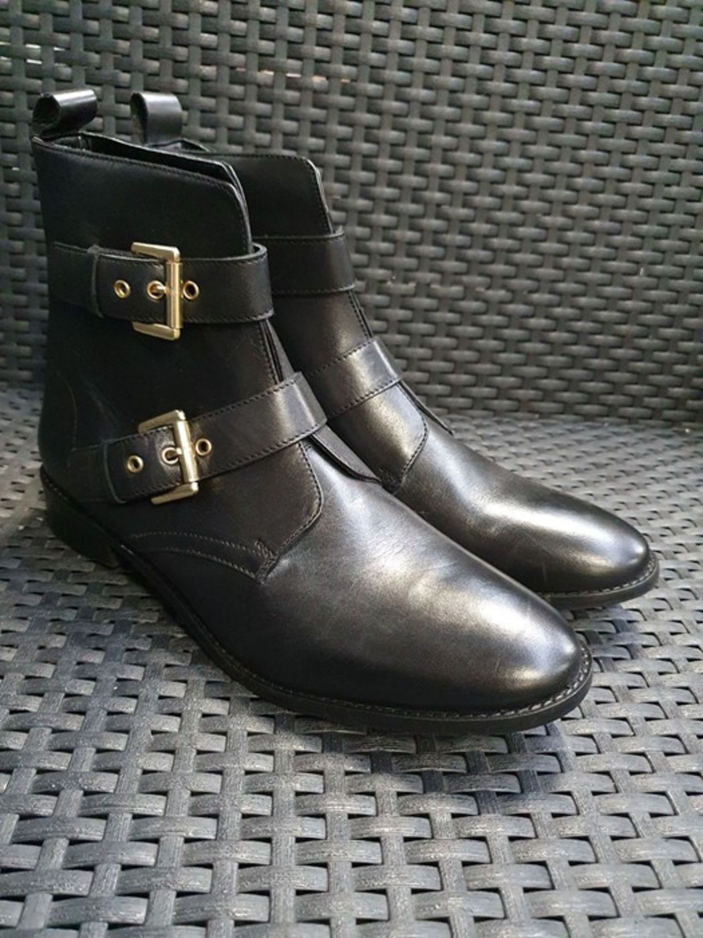 ONE PAIR OF LA REDOUTE COLLECTIONS LEATHER ANKLE BOOTS WITH BUCKLE DETAIL IN BLACK - SIZE UK 8.