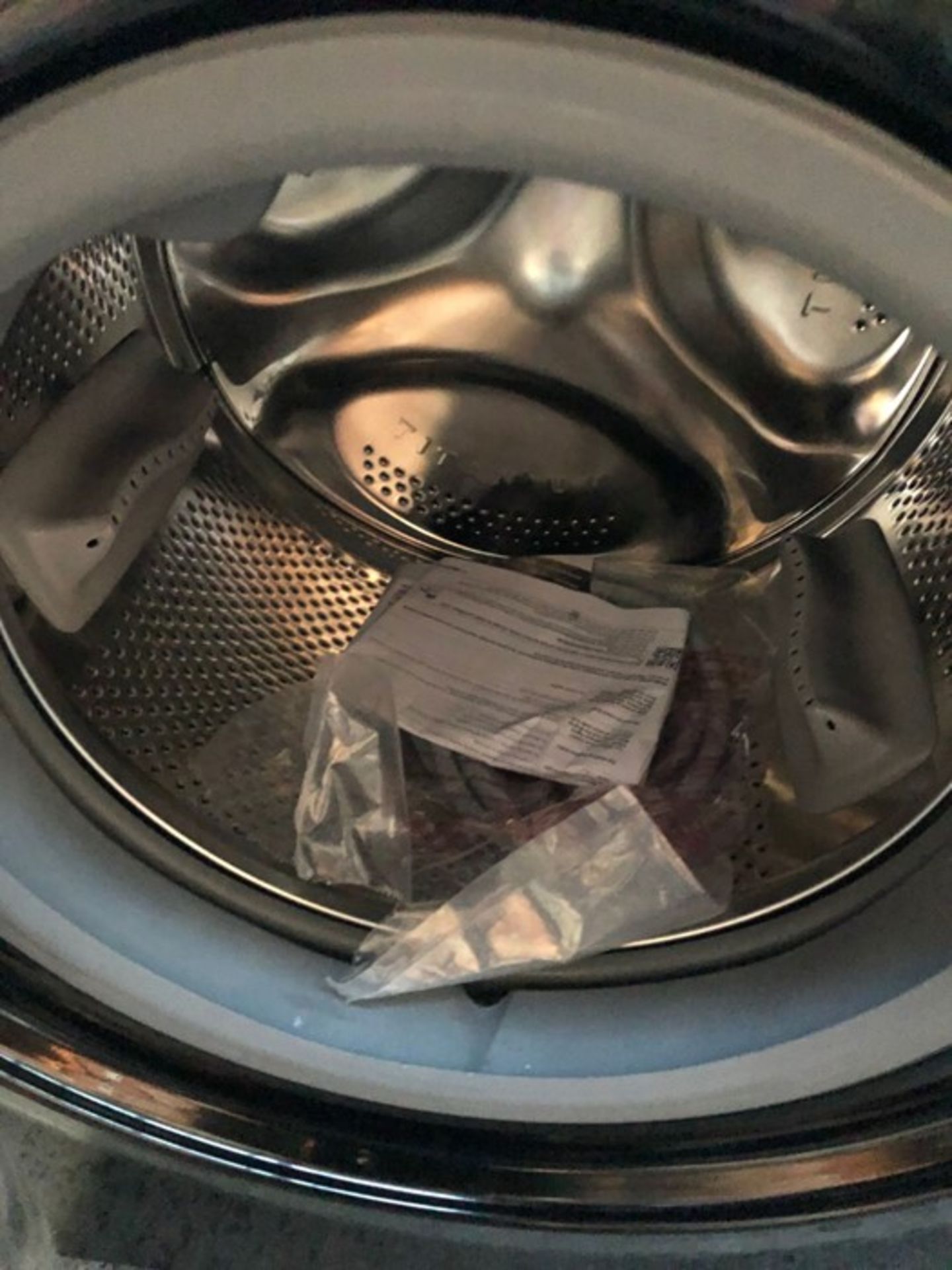 HOTPOINT WASHING MACHINE - NSWM 1043C BS UK N / RRP £359.99 / CONDITION REPORT: UNTESTED CUSTOMER - Image 2 of 2